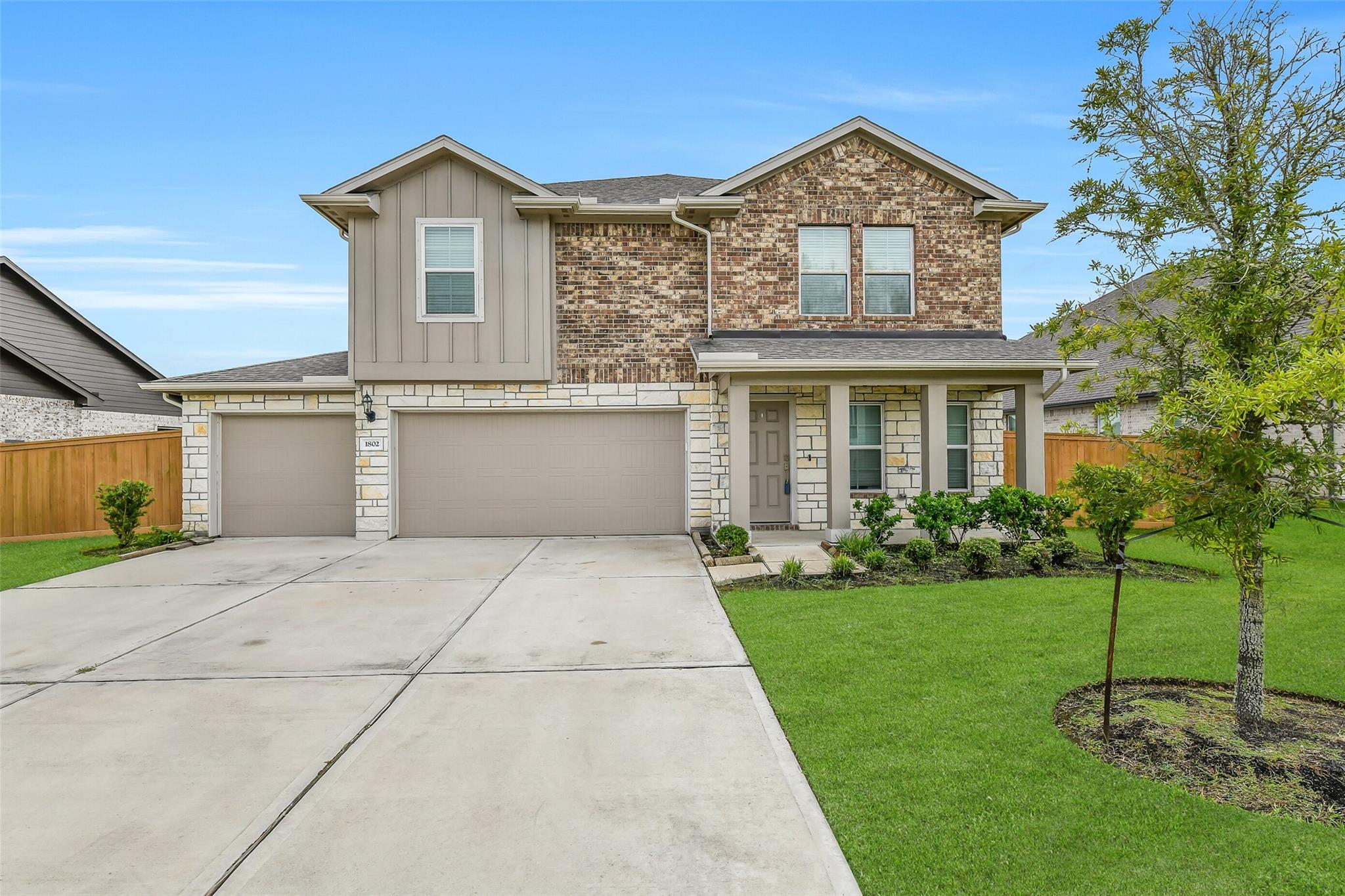 1802 Tioga View Drive, Rosharon Tx 77583 Property Photo 1