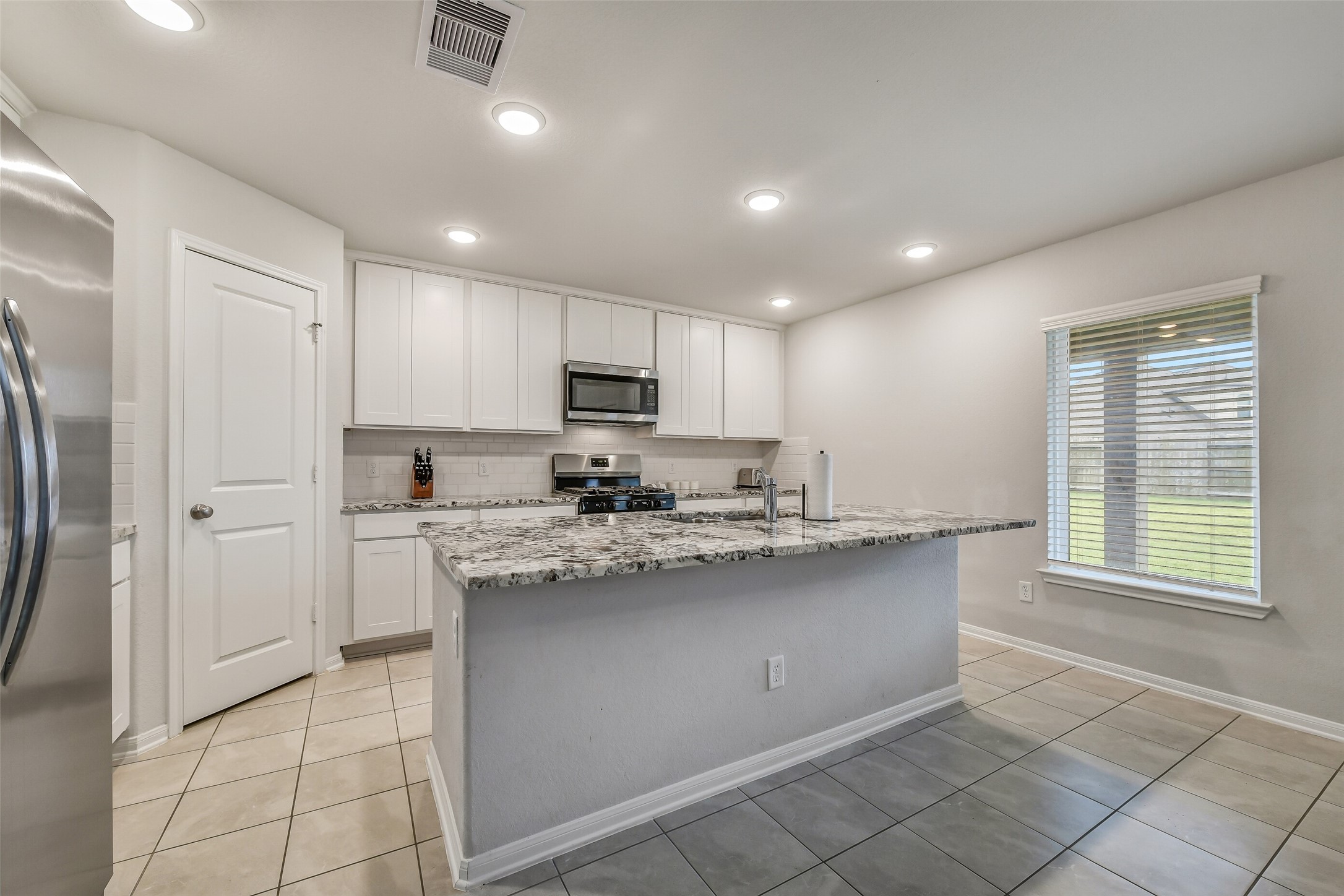 1802 Tioga View Drive Property Photo 8
