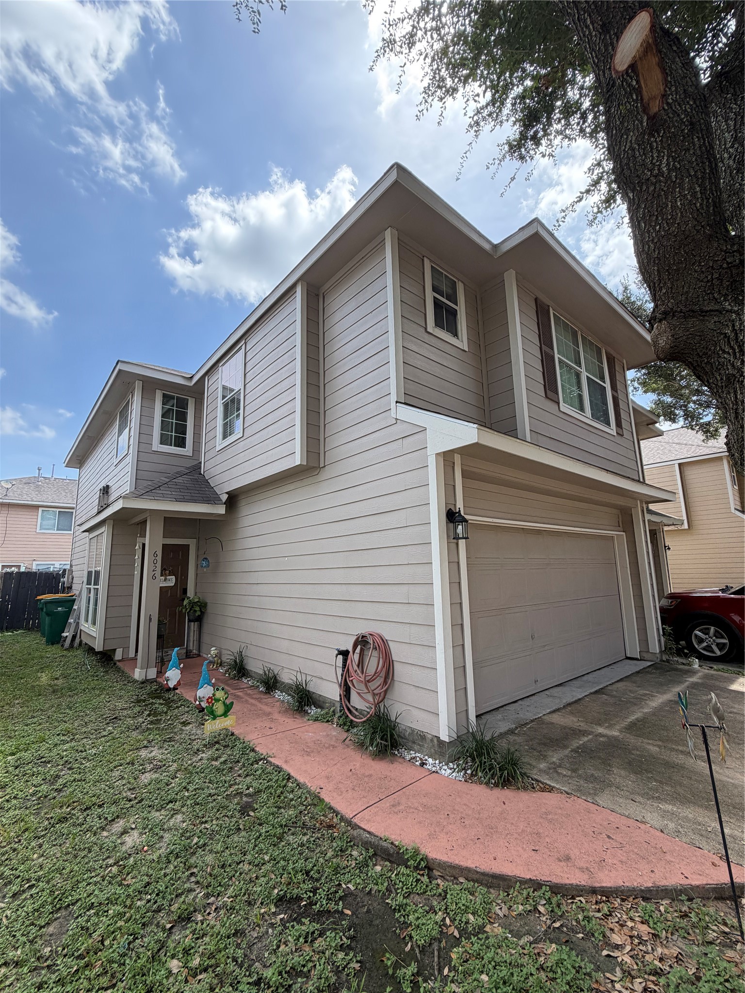 6026 Yorkglen Manor Lane Property Photo 1