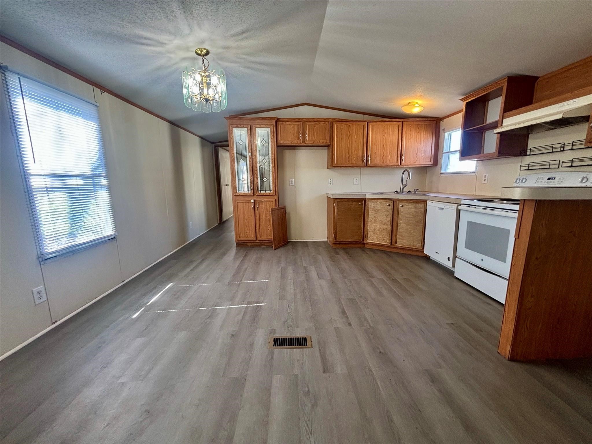 14355 Enchanted Waters Drive Property Photo 7