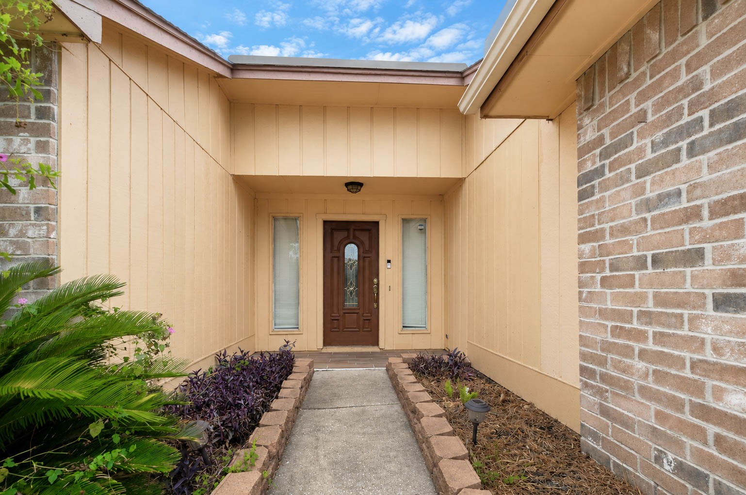 7251 Sonnet Glen Lane Property Photo 2