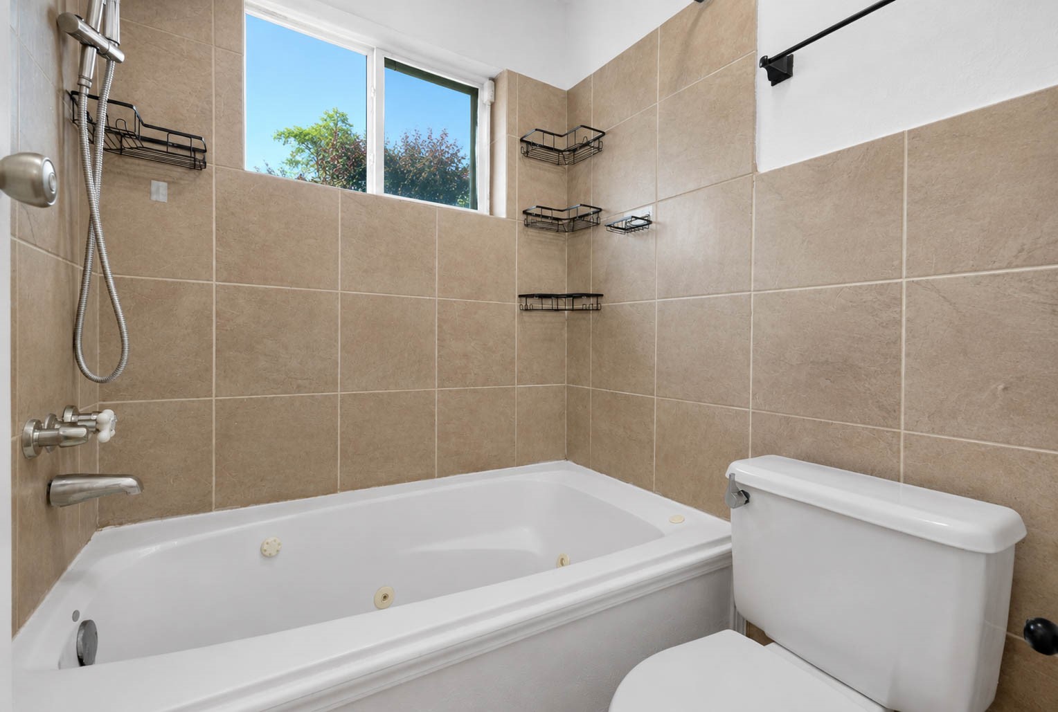 7251 Sonnet Glen Lane Property Photo 17