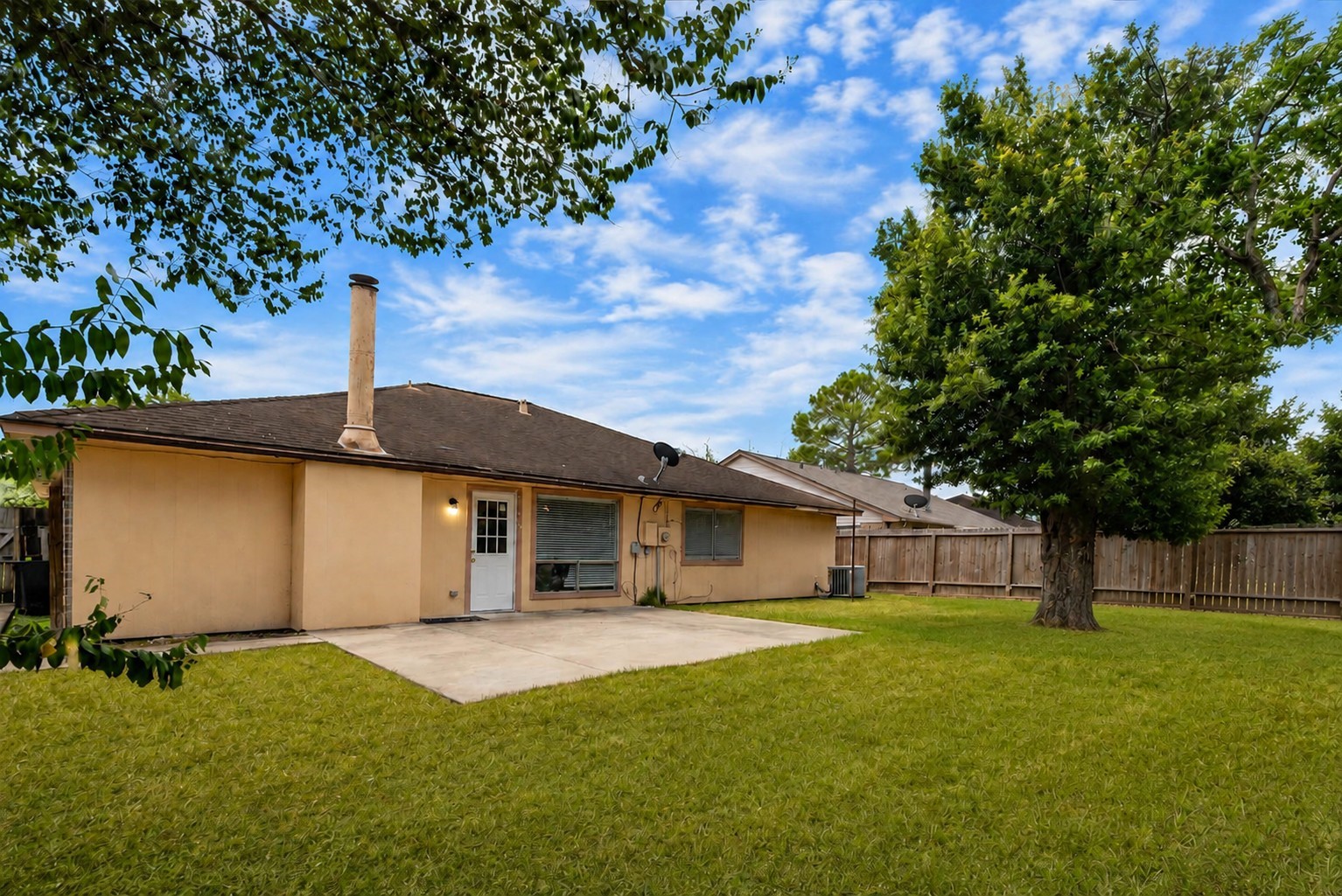 7251 Sonnet Glen Lane Property Photo 19