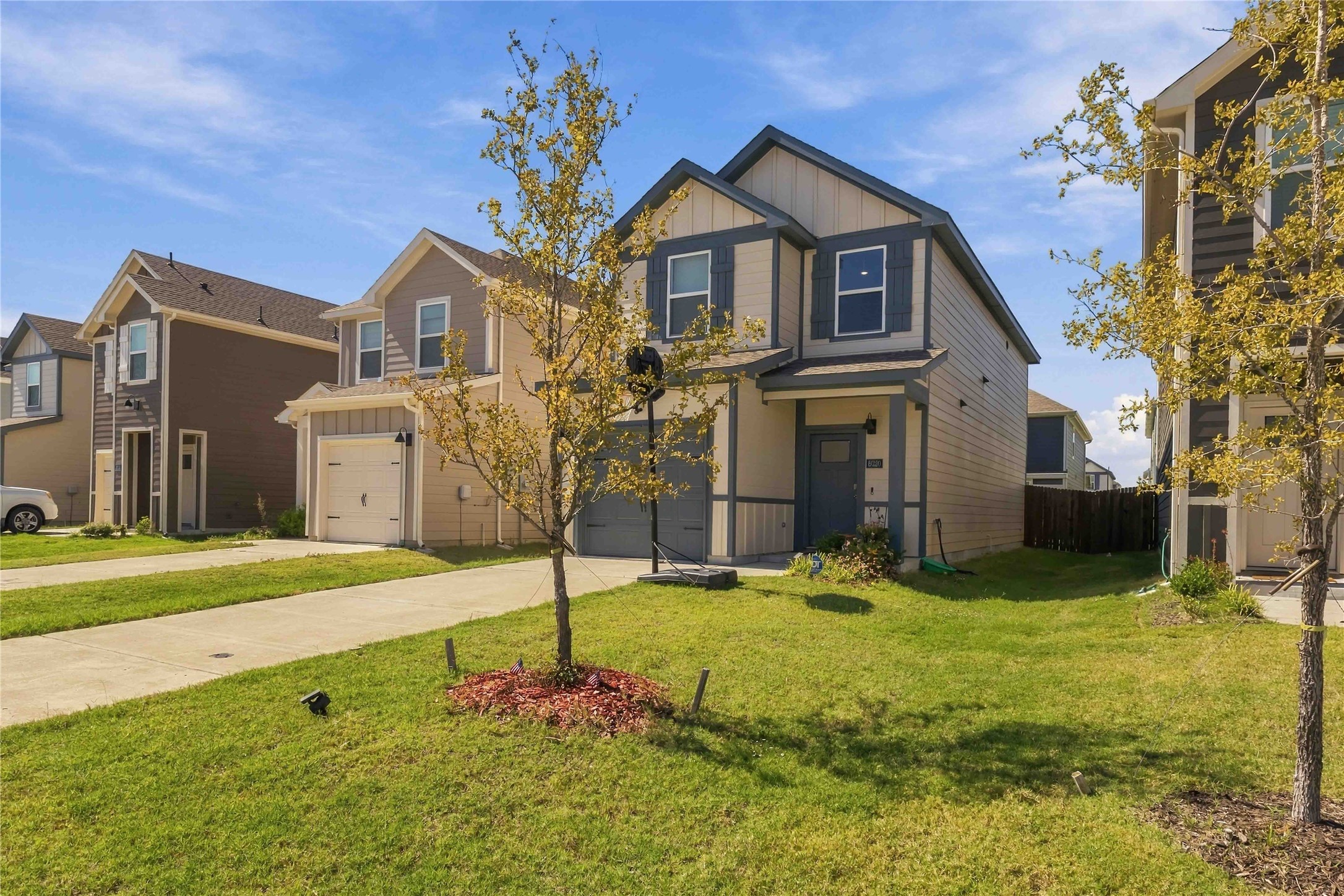 6020 Holly Spring Road E Property Photo 2