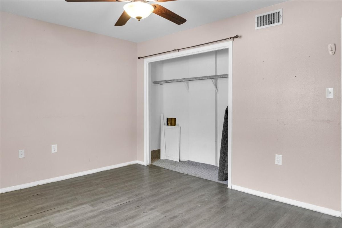 40 Golfclub Drive Property Photo 17