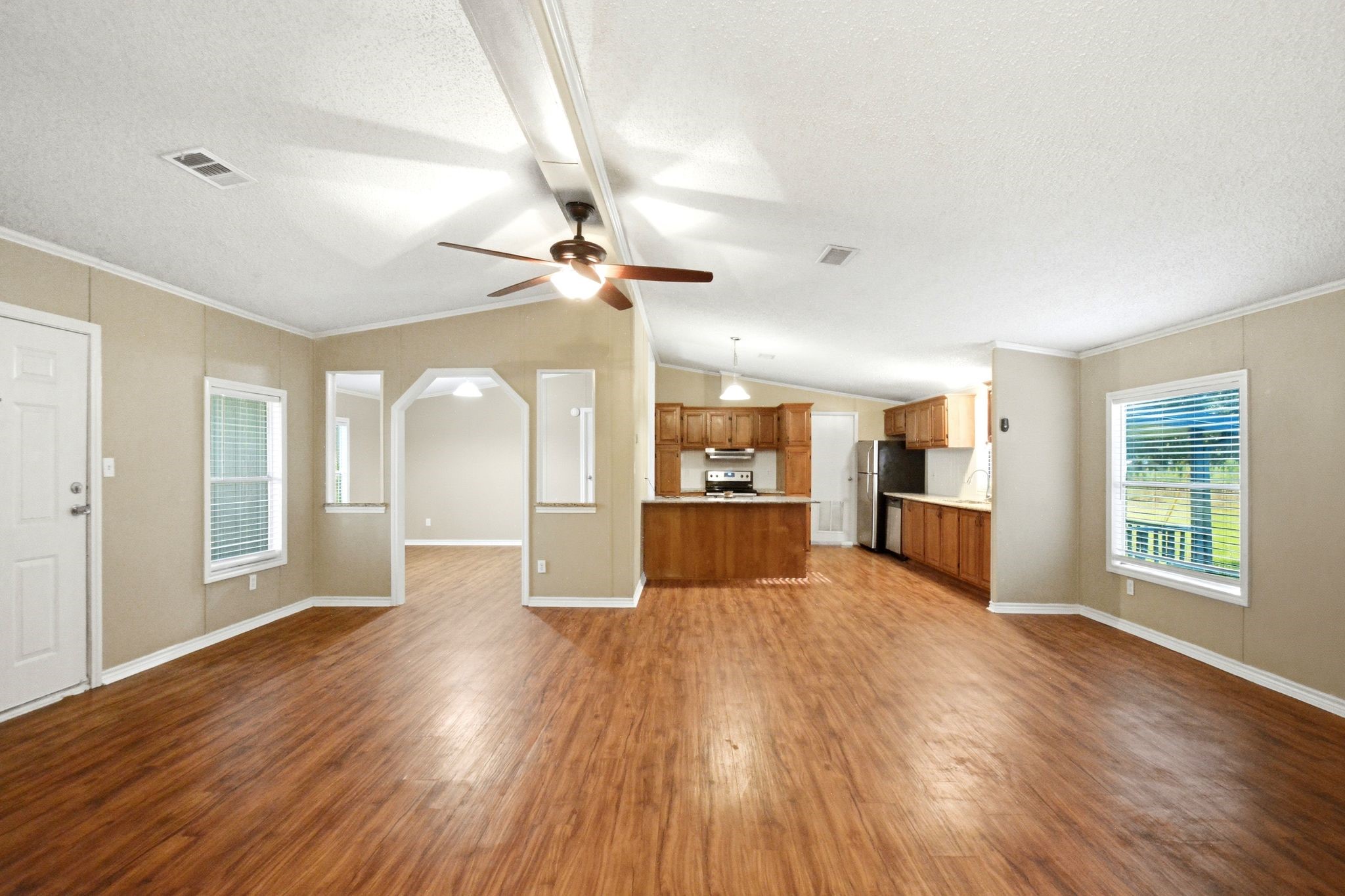 290 Monticello Street Property Photo 7