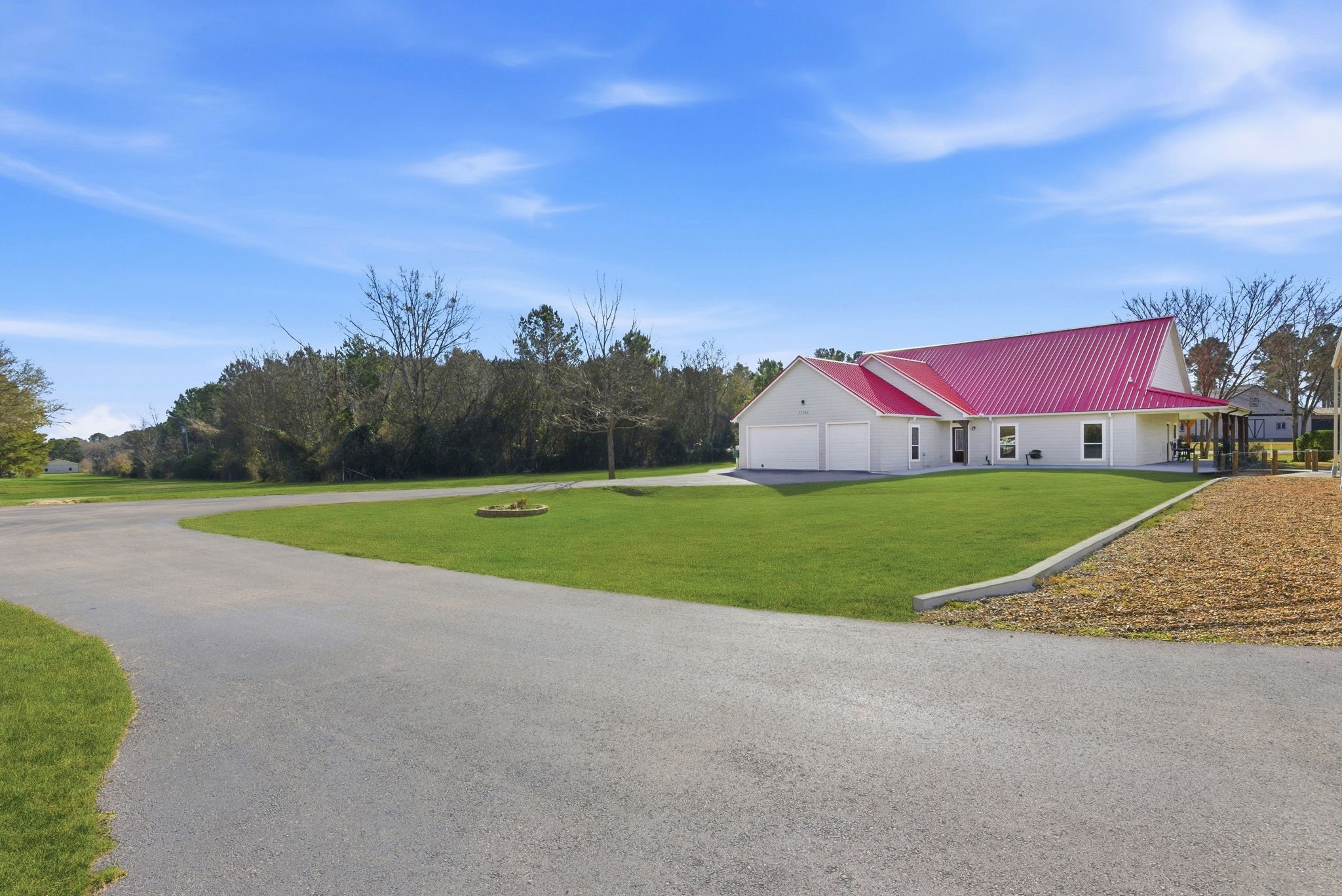 11592 Tailslide Drive Property Photo 8