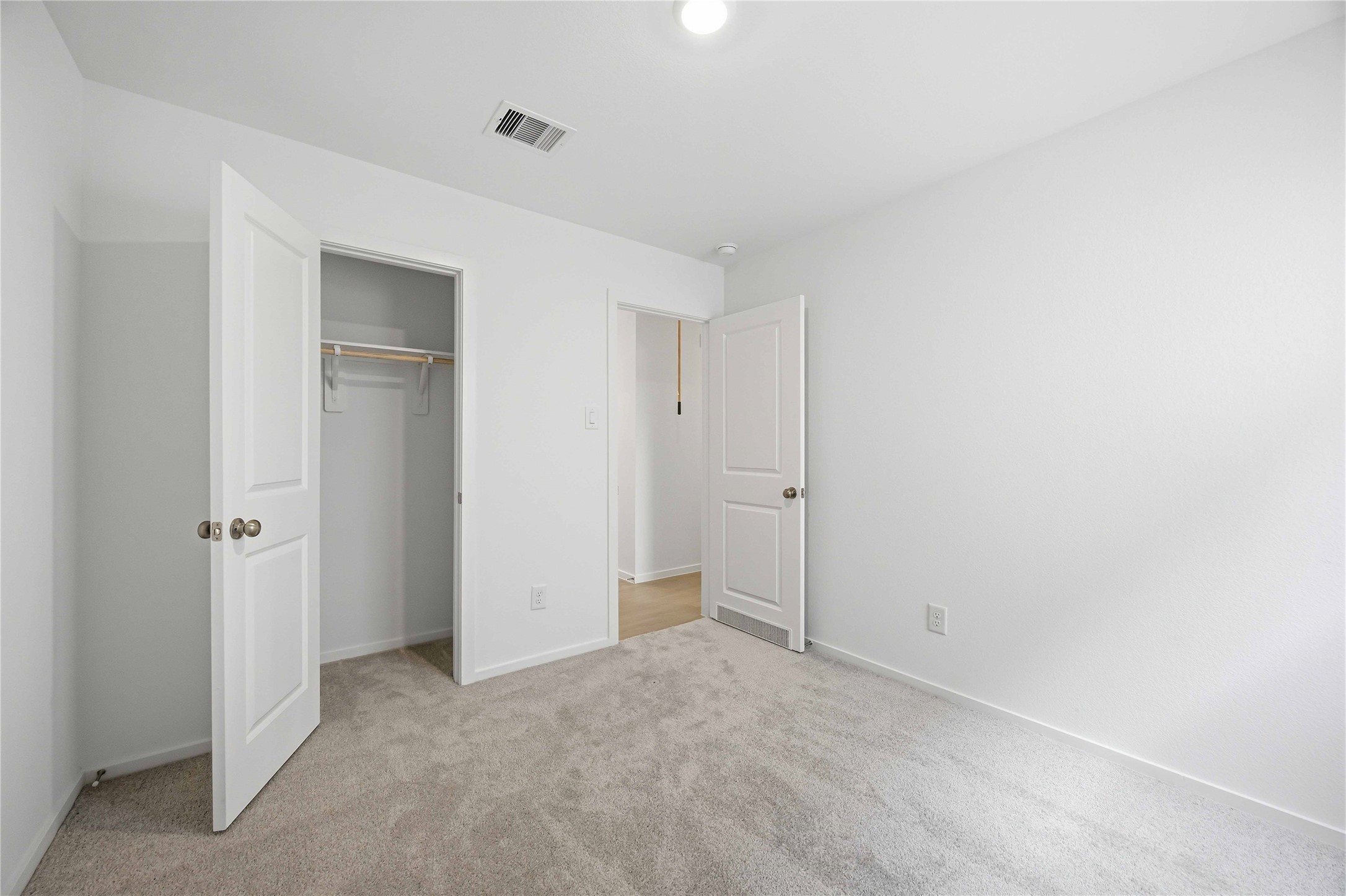 16842 Spotted Oak Drive Property Photo 16