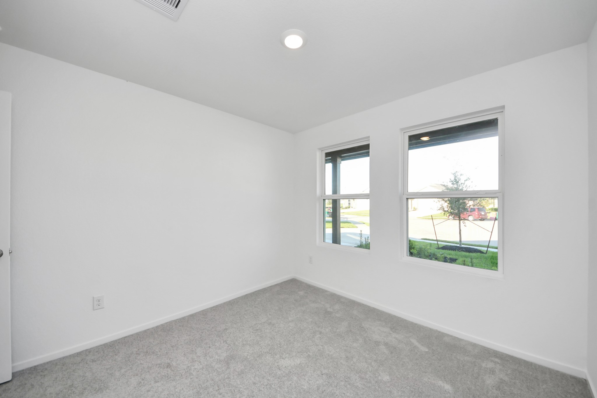 6510 Linden Leaf Dr Property Photo 12