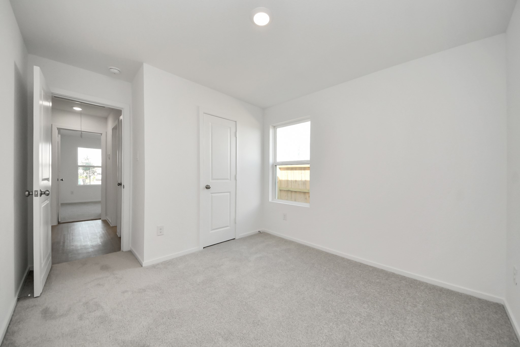 6510 Linden Leaf Dr Property Photo 17