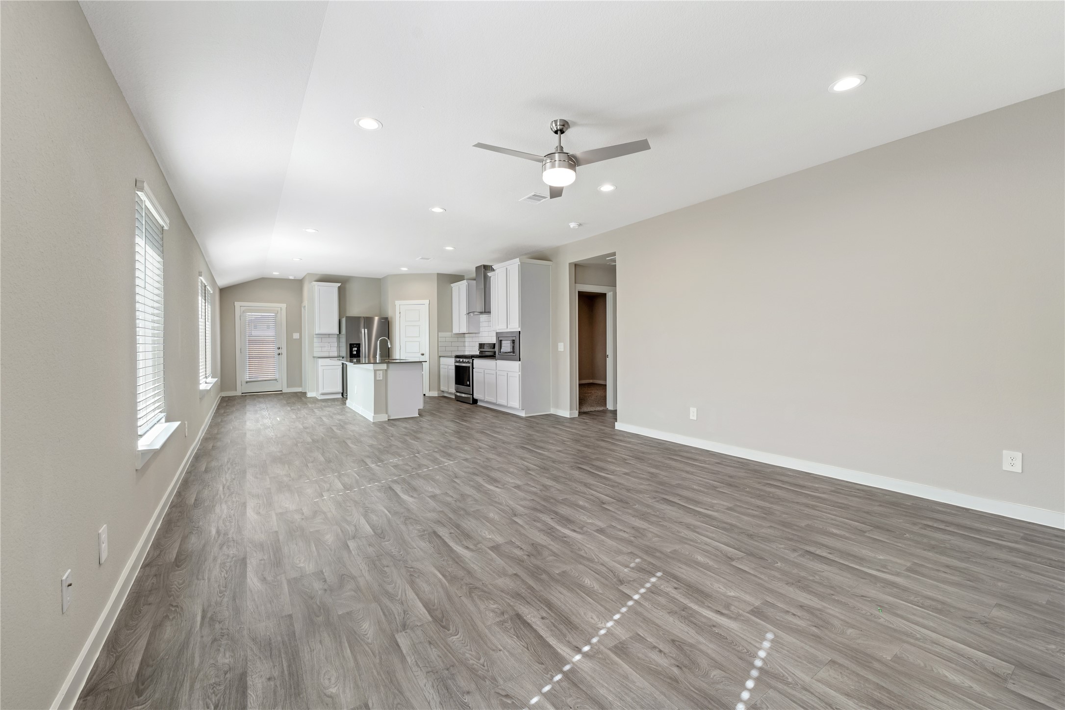 12722 Basinghall Lane Property Photo 4