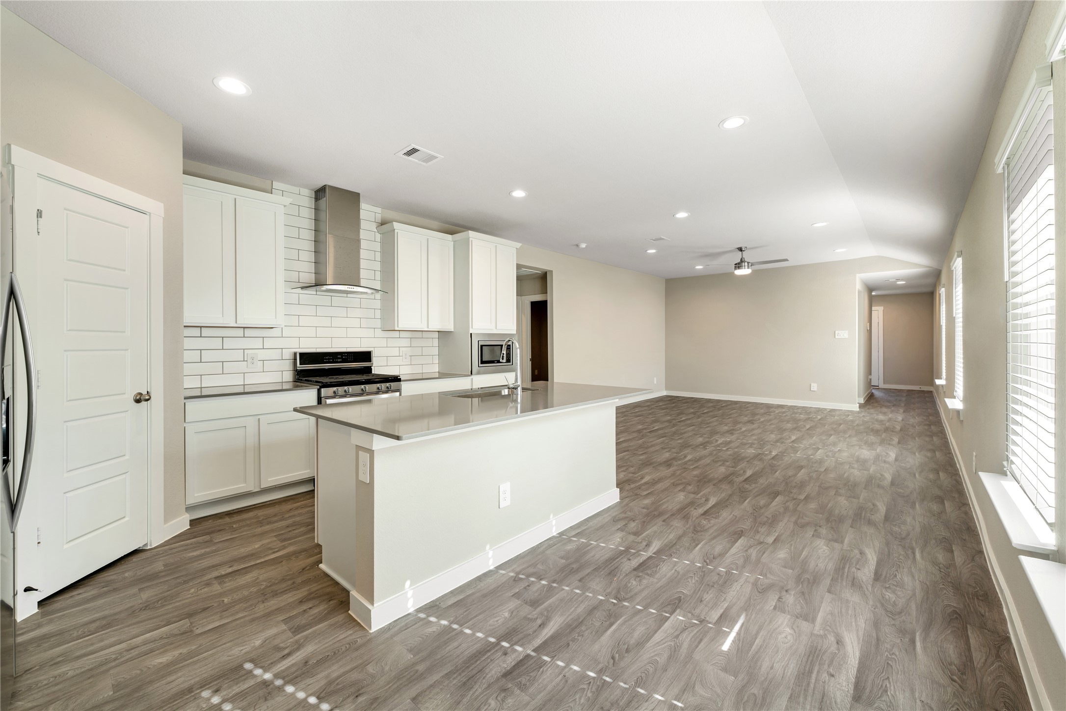 12722 Basinghall Lane Property Photo 7
