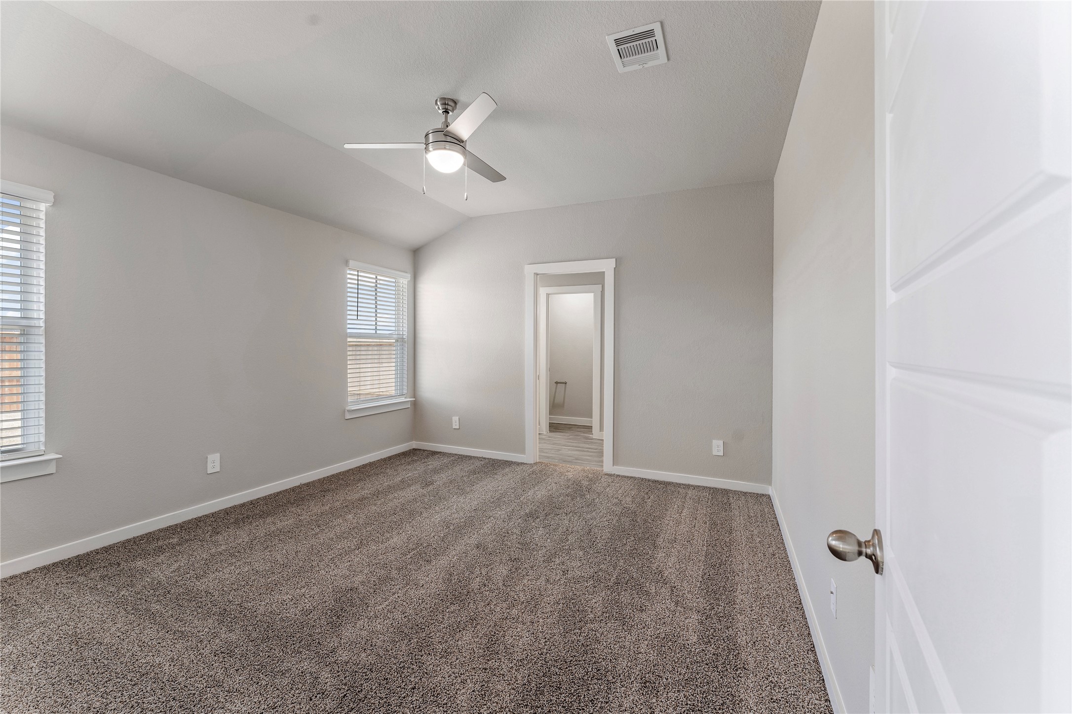 12722 Basinghall Lane Property Photo 9
