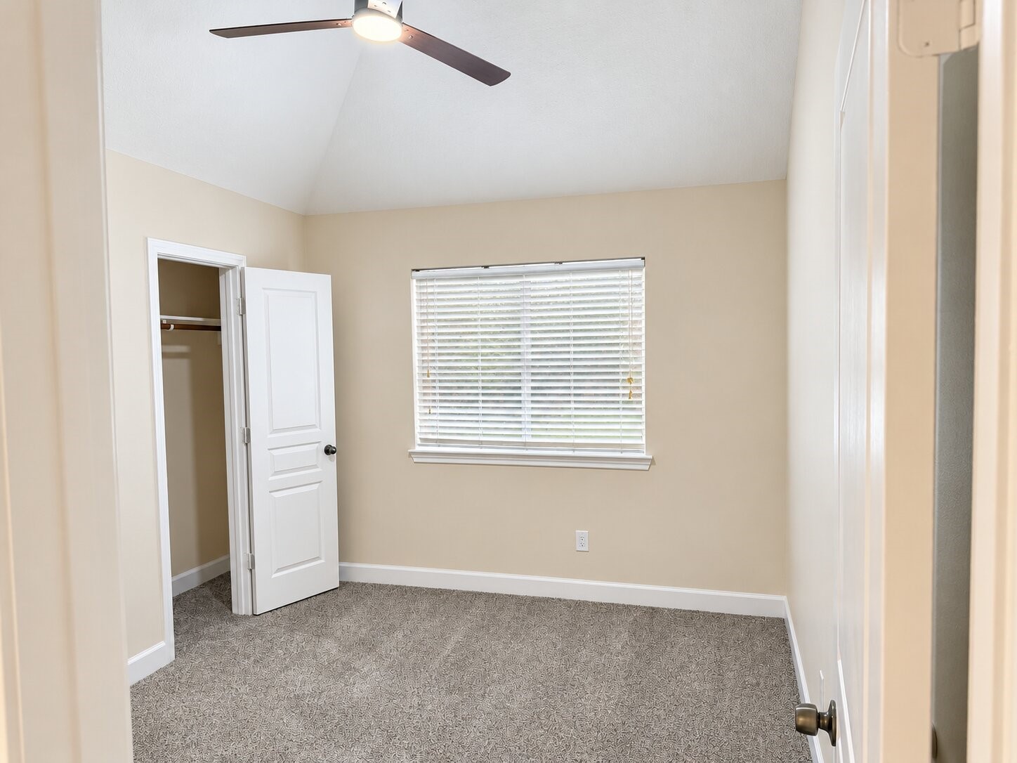 14415 Castlemaine Court Property Photo 24