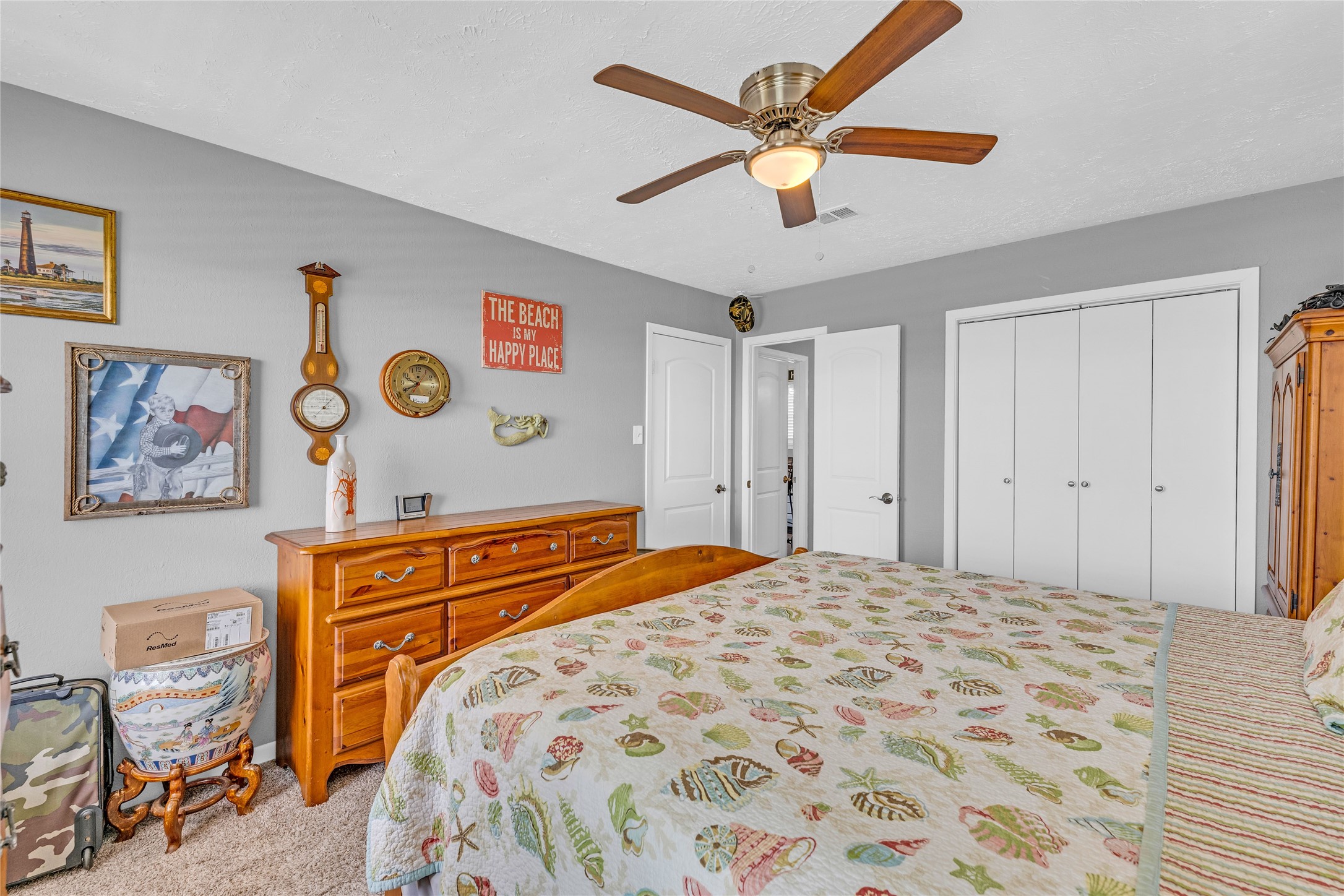 966 Mr G Property Photo 17