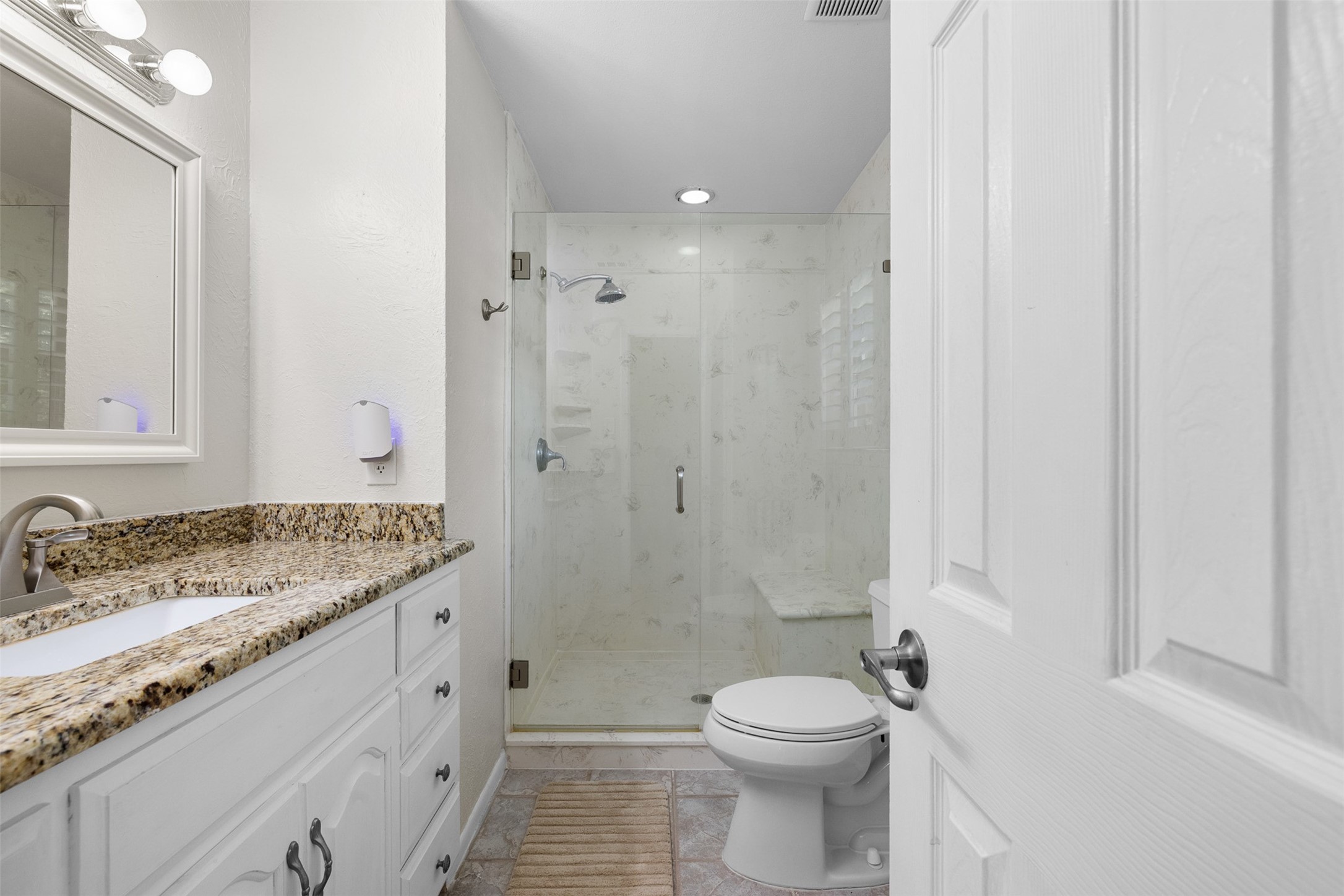 118 Deer Trail Property Photo 7