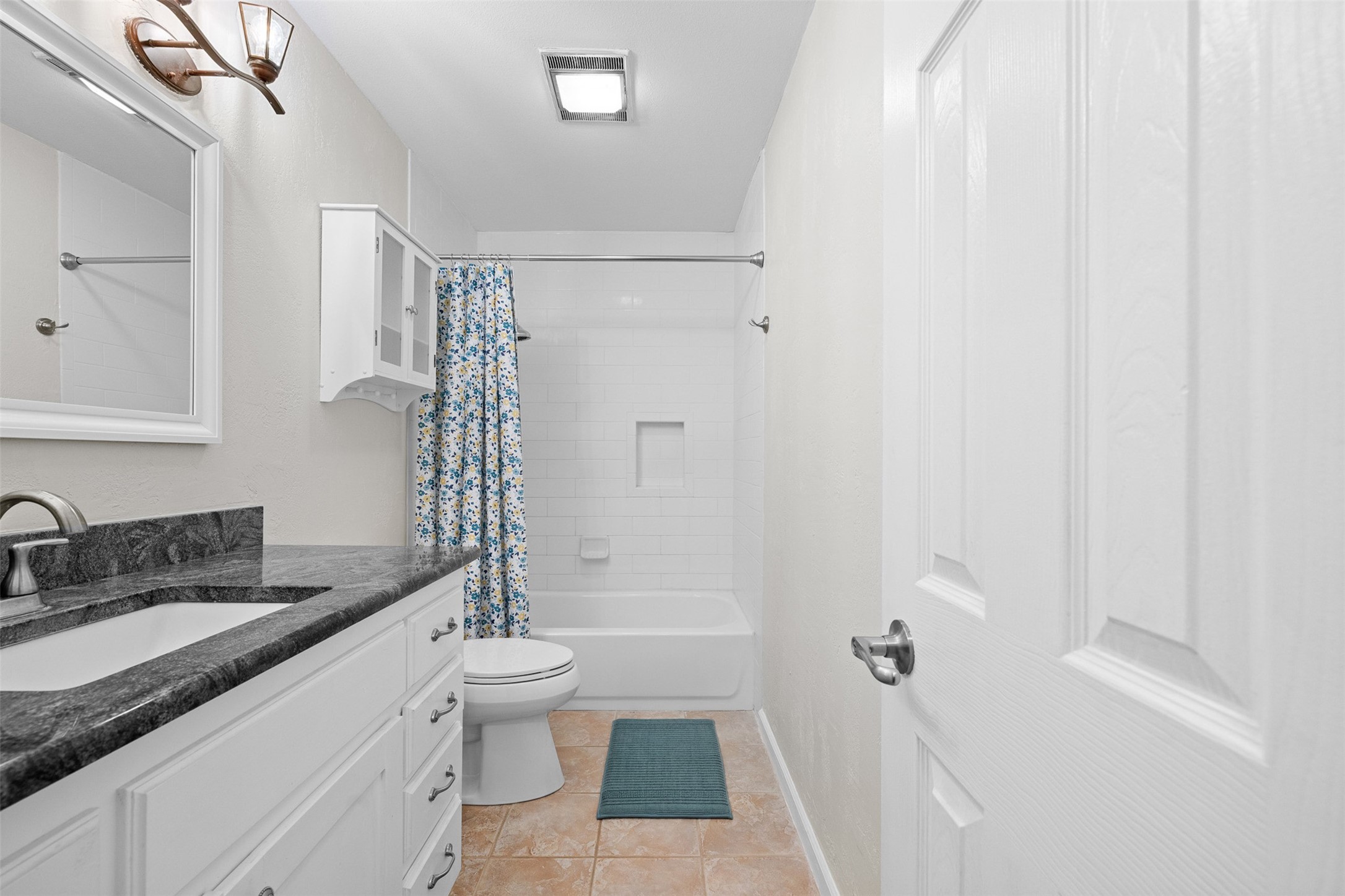 118 Deer Trail Property Photo 10