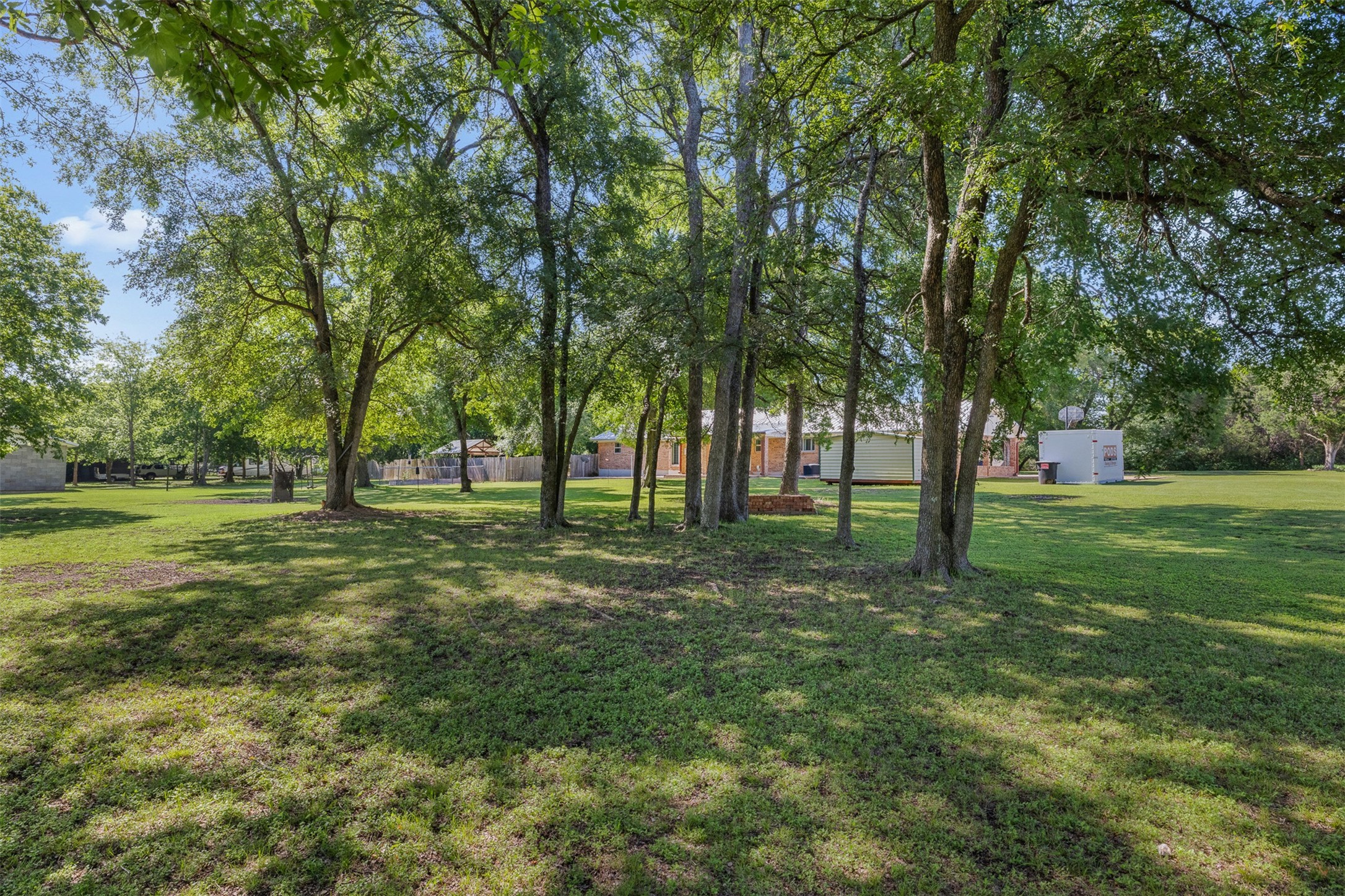 118 Deer Trail Property Photo 28