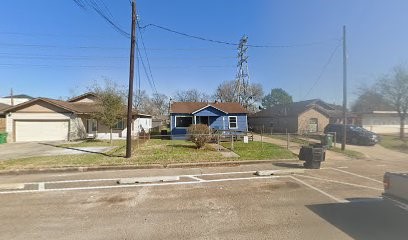 3814 Hardy Street Property Photo 2