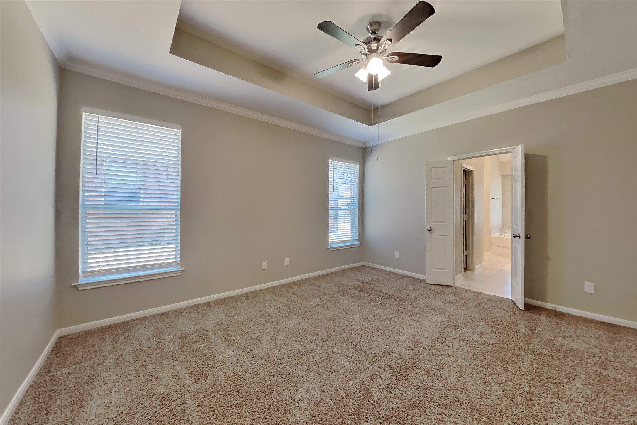 15610 Forest Run Drive Property Photo 7