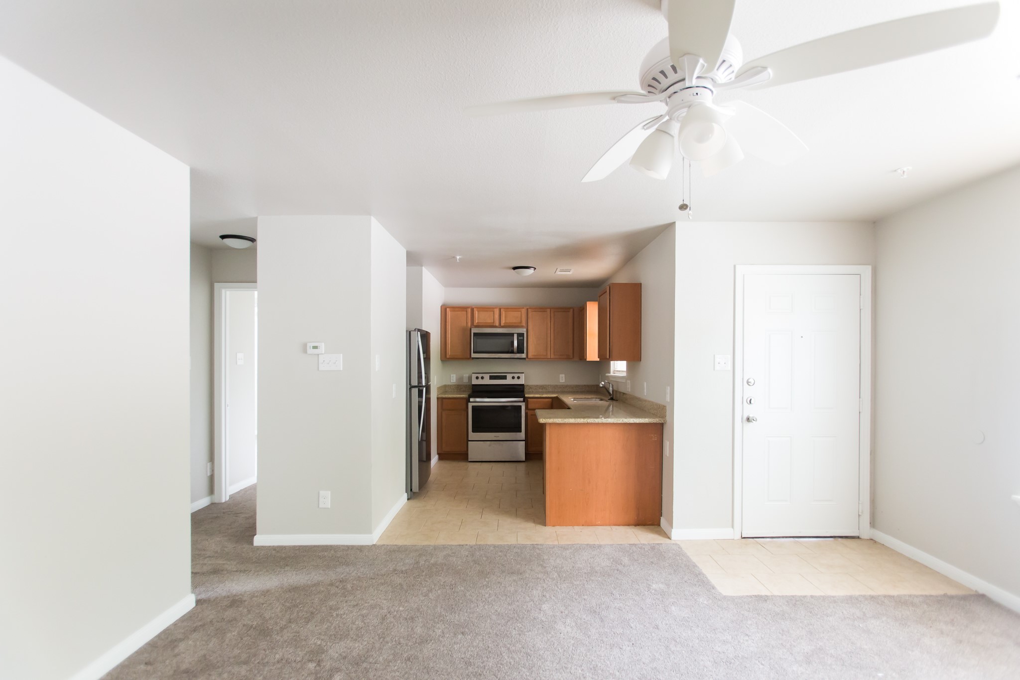 1012 Foster Drive D Property Photo 3