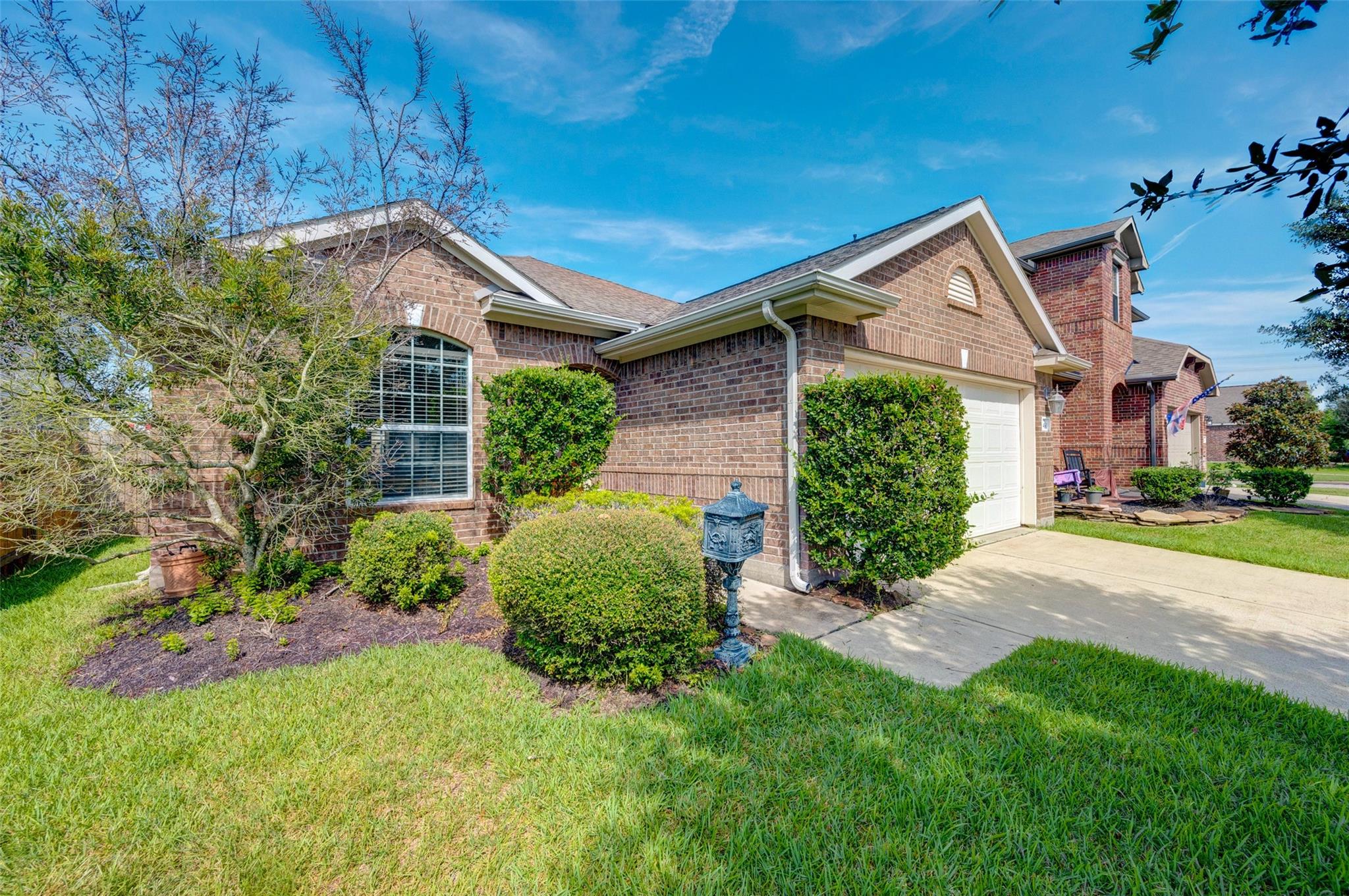 6430 Tea Tree Drive Property Photo 3