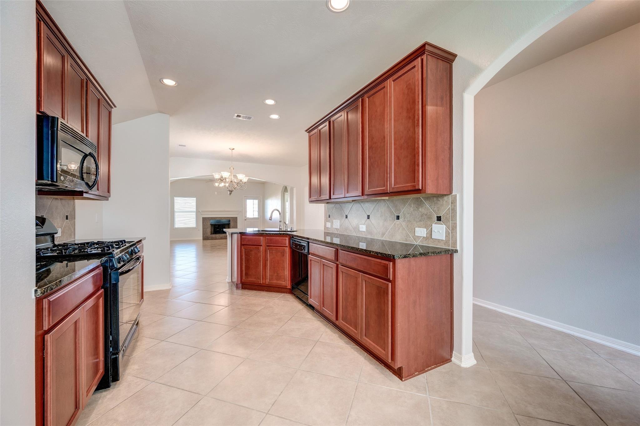 6430 Tea Tree Drive Property Photo 14