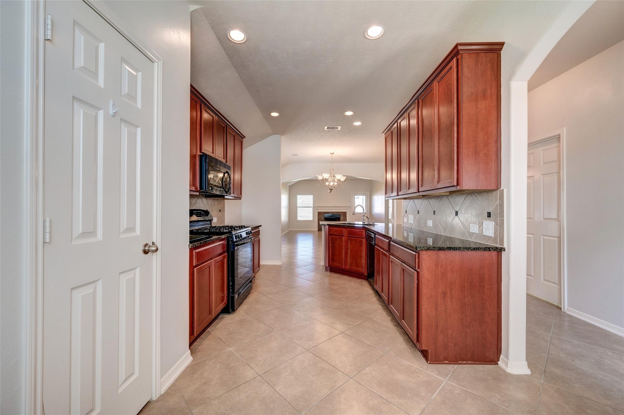6430 Tea Tree Drive Property Photo 15
