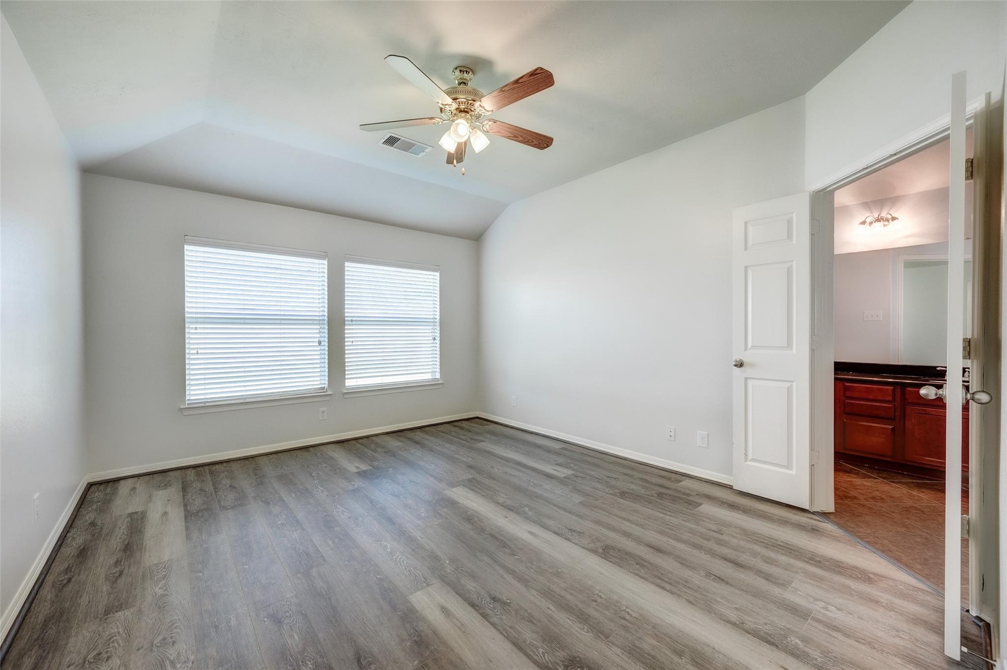 6430 Tea Tree Drive Property Photo 33