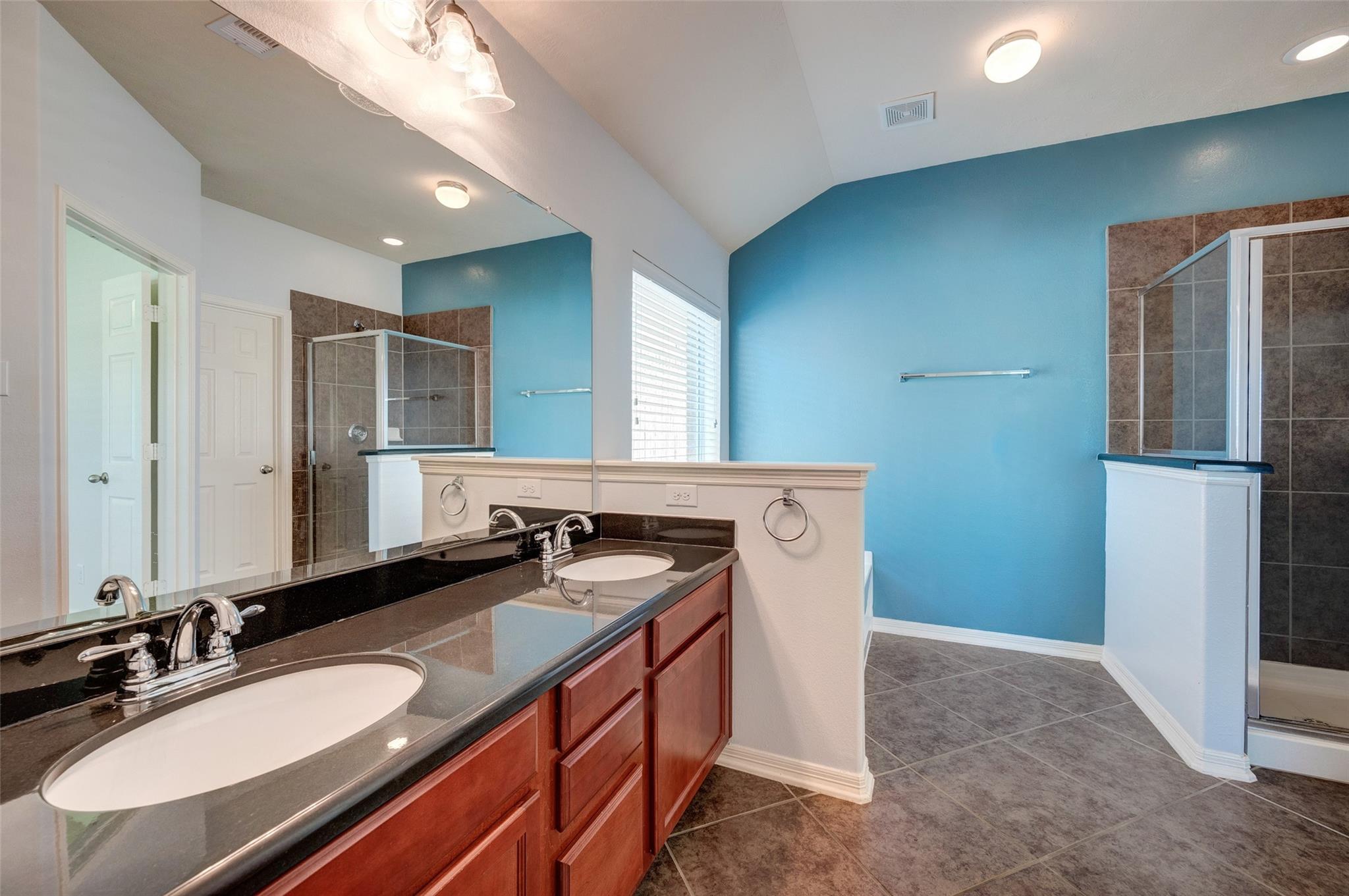 6430 Tea Tree Drive Property Photo 40