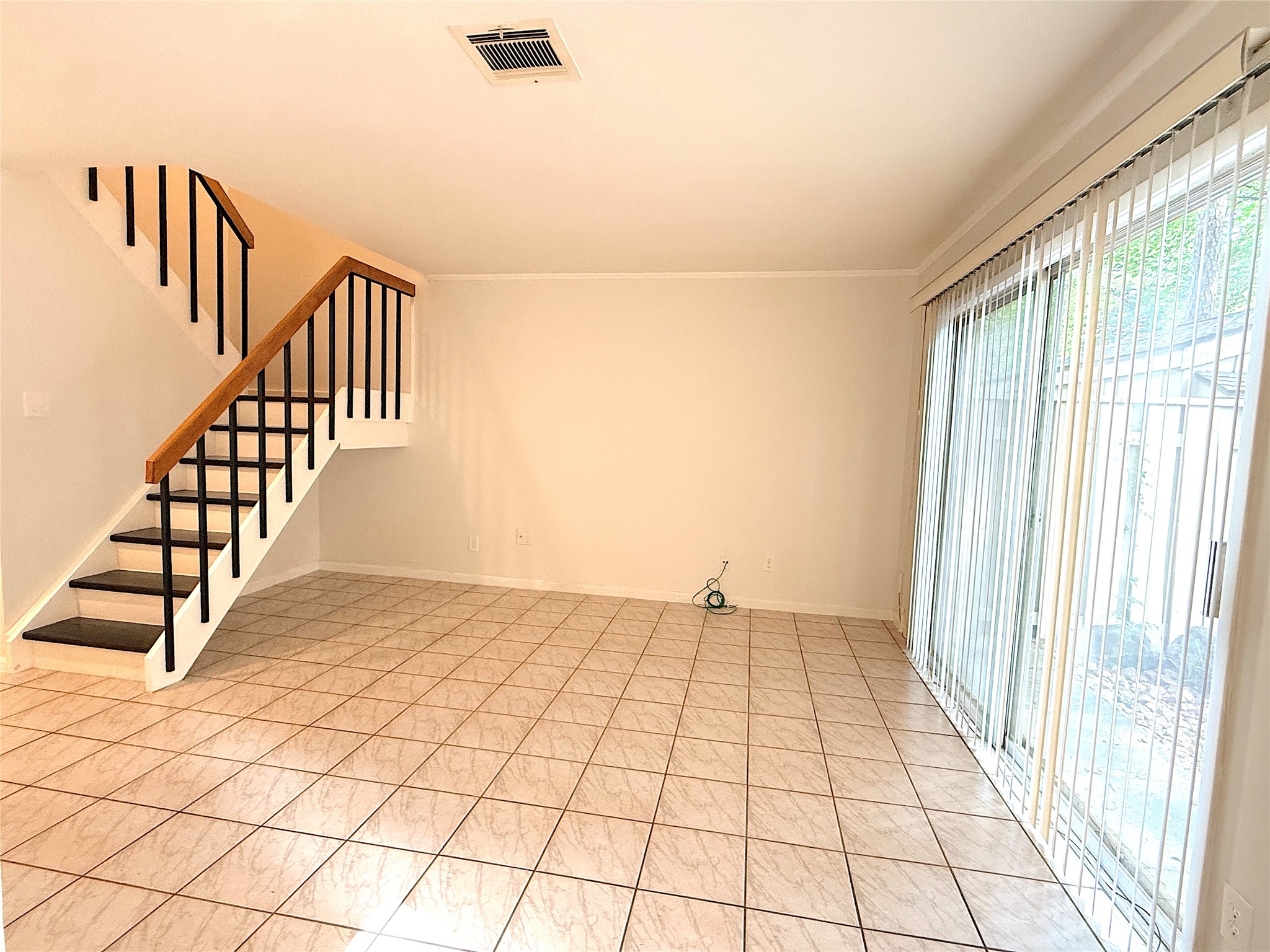 2429 W Settlers Way Property Photo 5