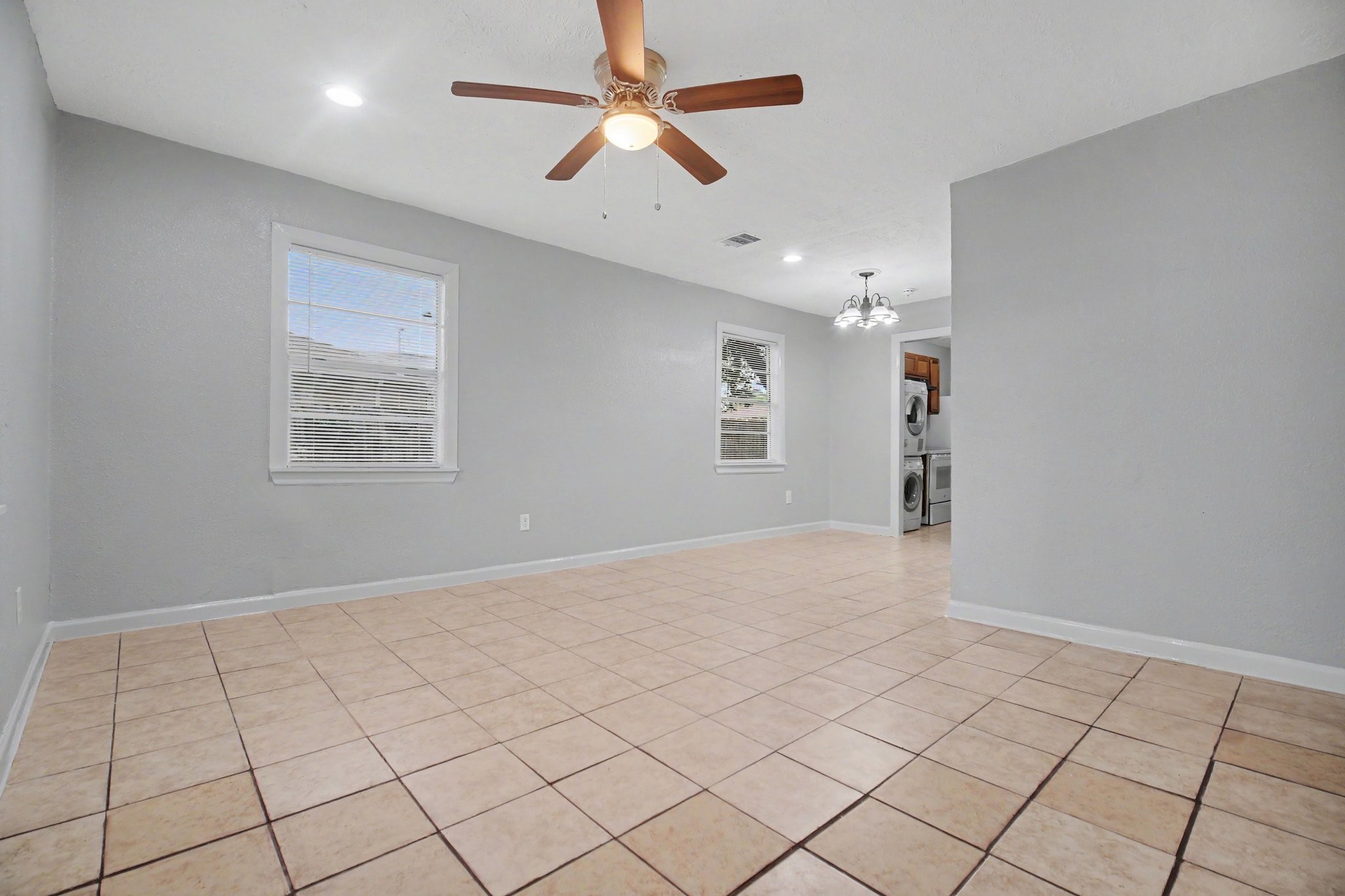 603 Alvin Street Property Photo 4