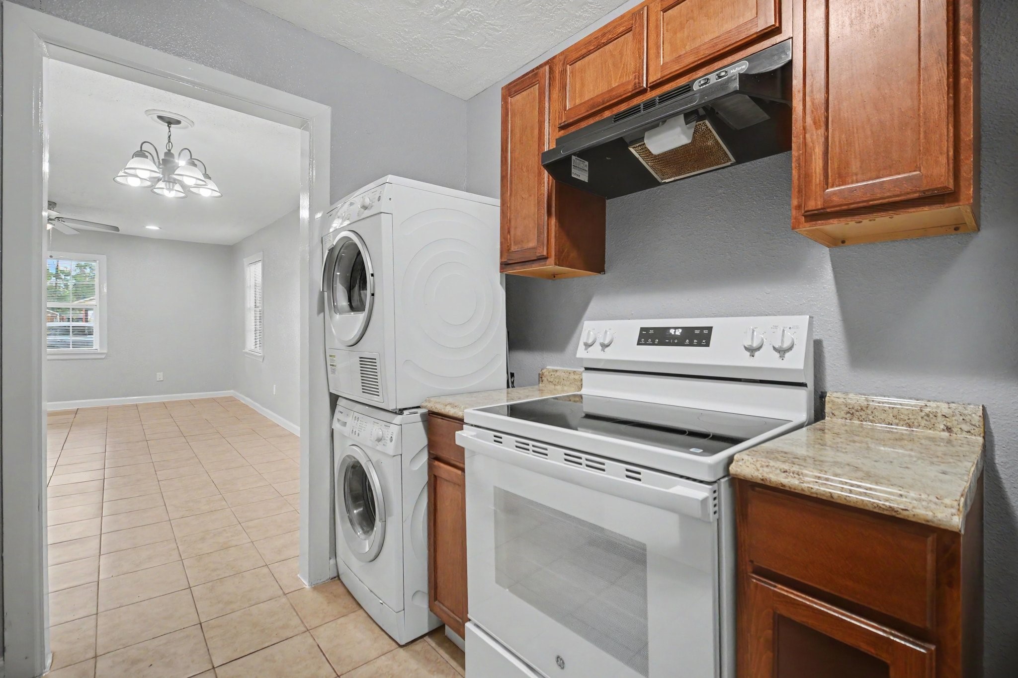 603 Alvin Street Property Photo 7