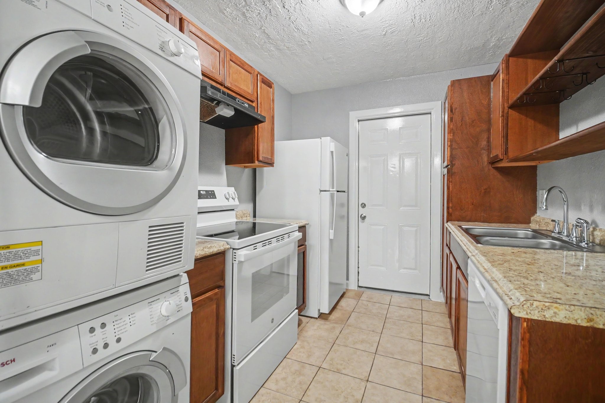 603 Alvin Street Property Photo 8