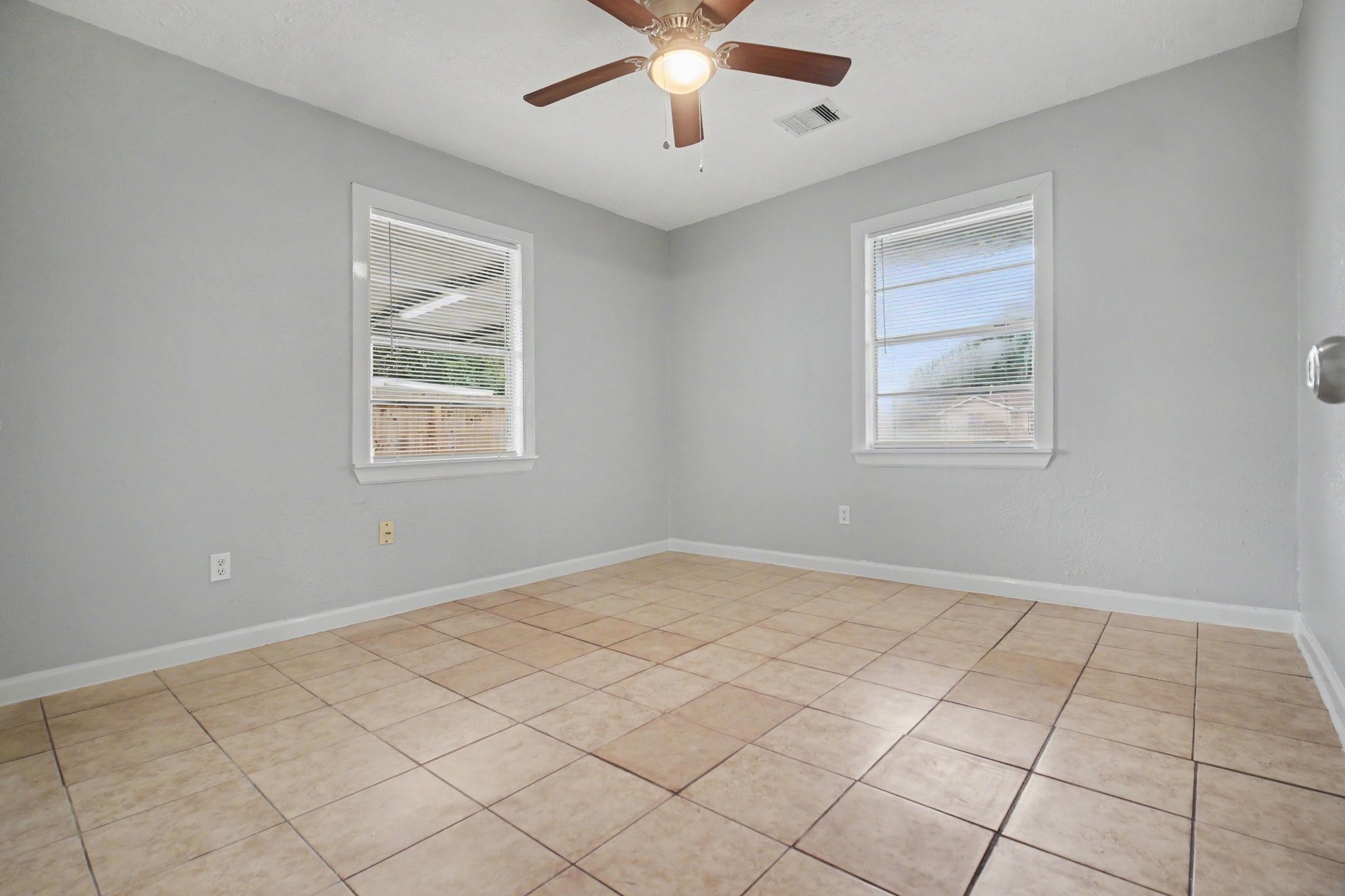 603 Alvin Street Property Photo 12