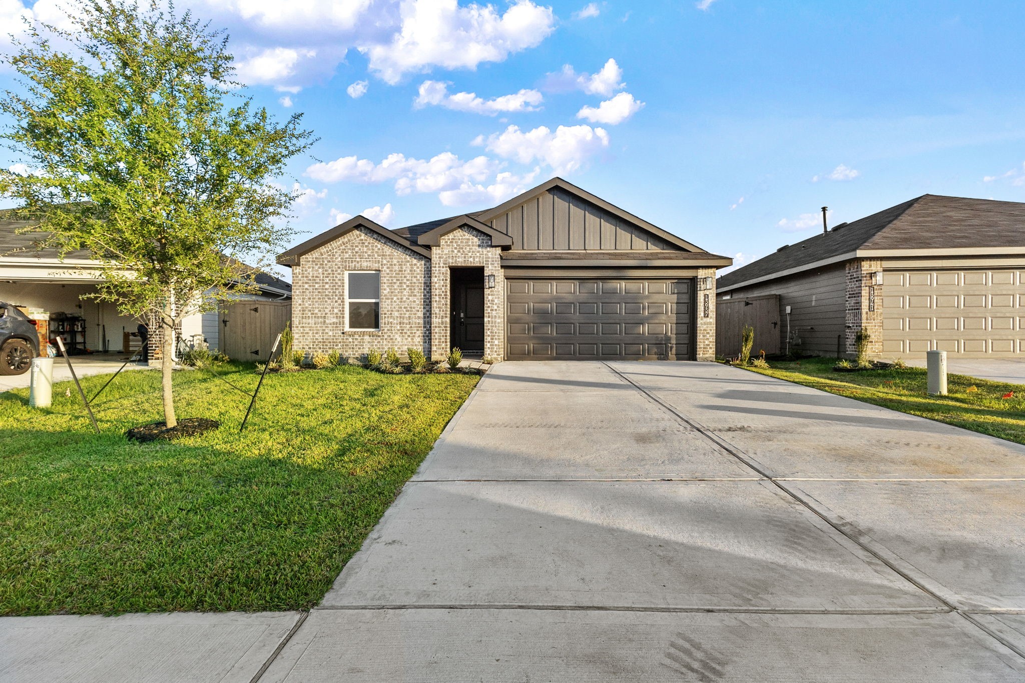 13937 Viceroy Way Property Photo 1