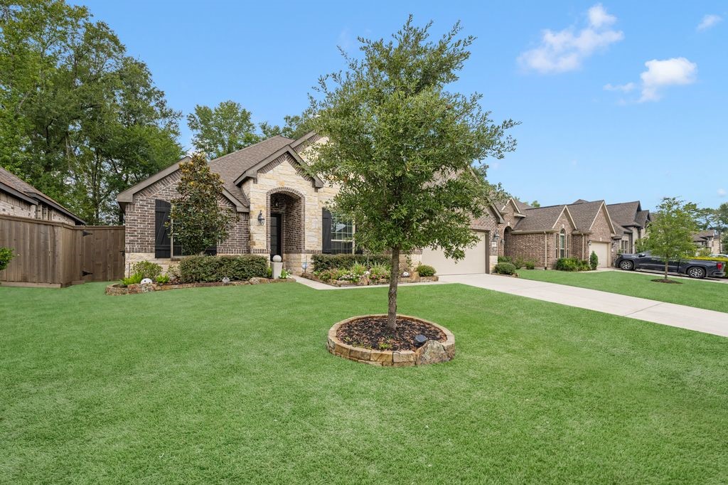 21782 Brazos Bend Boulevard Property Photo 3