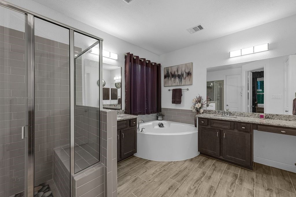 21782 Brazos Bend Boulevard Property Photo 22