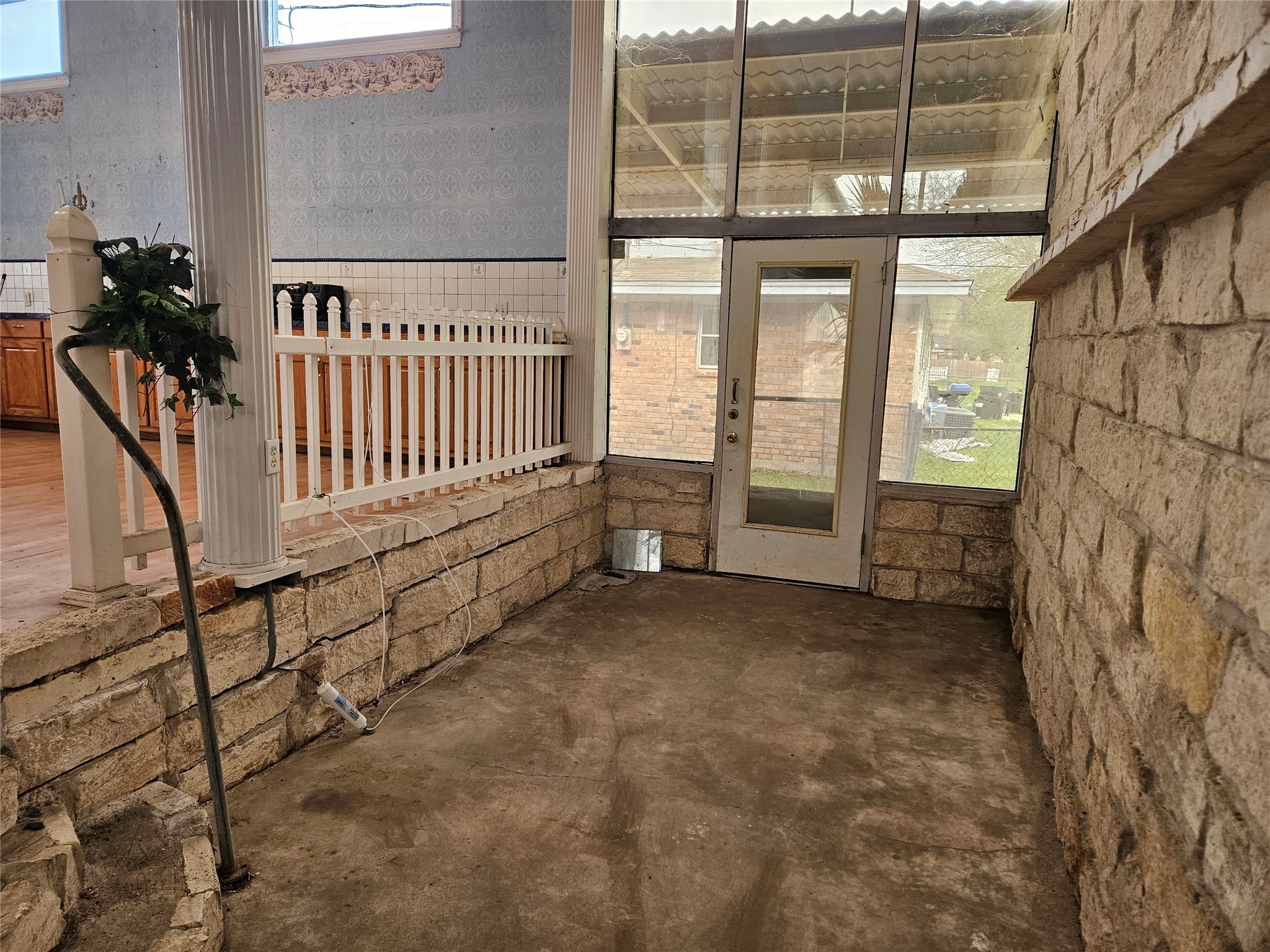 716 Dogwood Street Property Photo 13