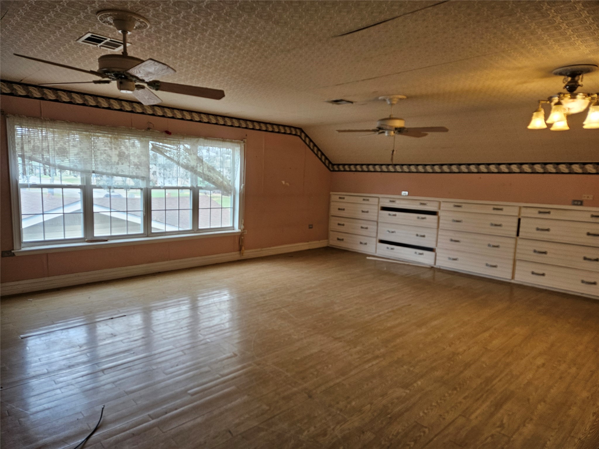 716 Dogwood Street Property Photo 20