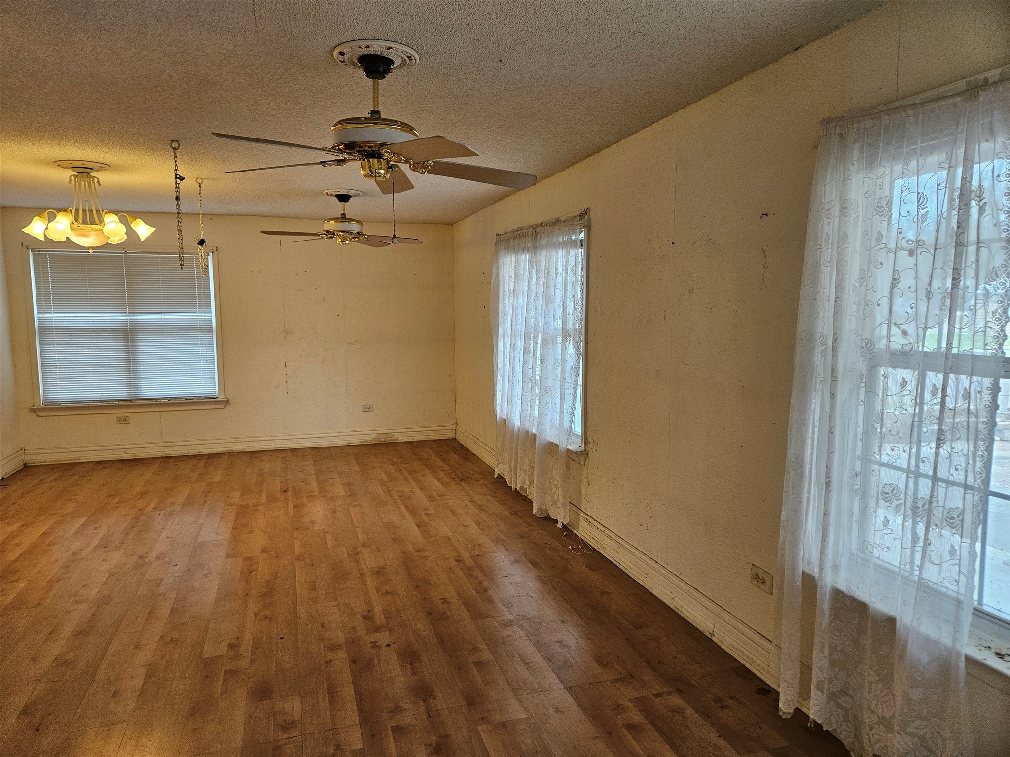 716 Dogwood Street Property Photo 28