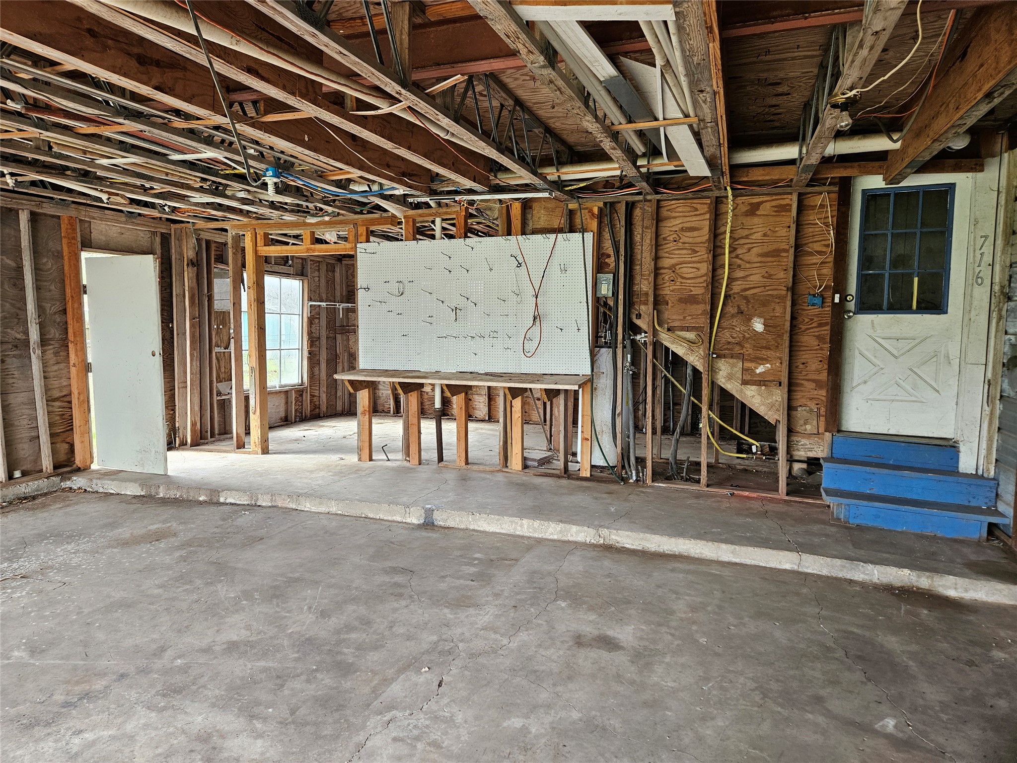 716 Dogwood Street Property Photo 41