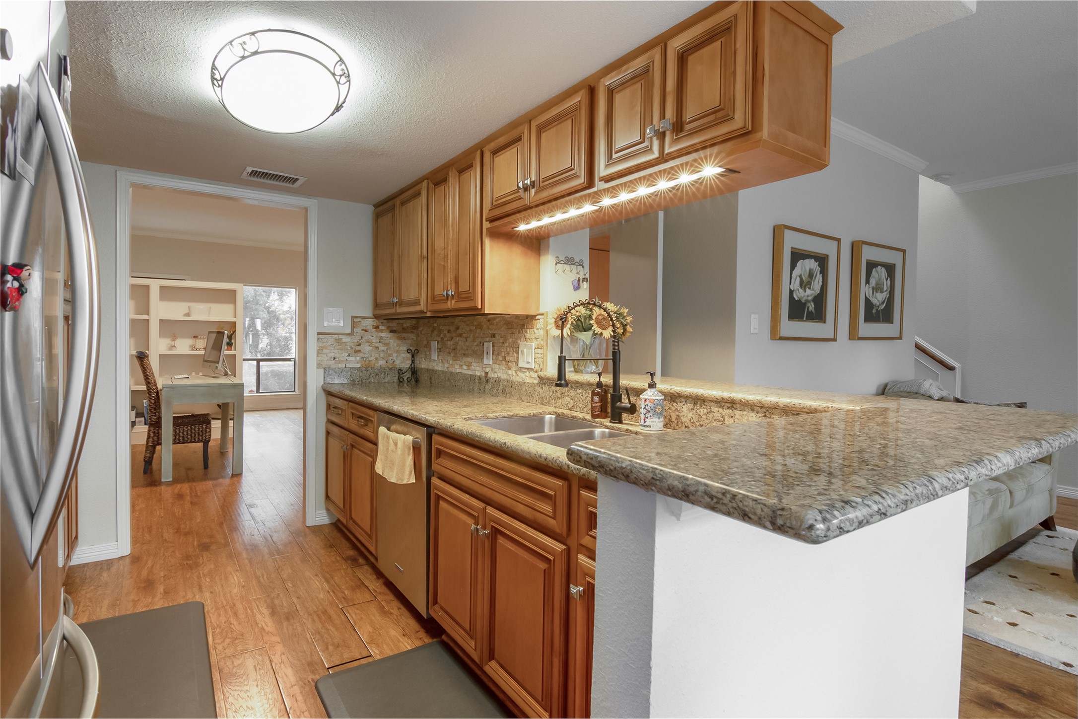 1802 Stoney Brook Drive 104 Property Photo 13