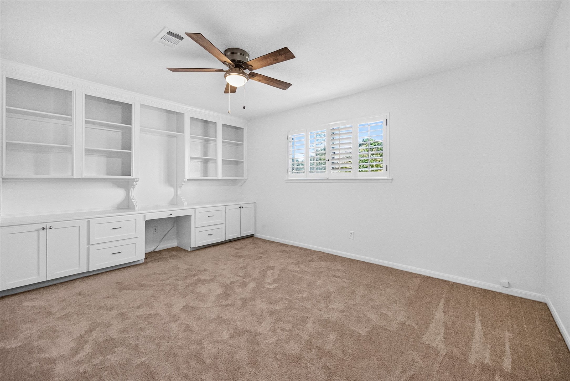 20011 Pinehurst Bend Drive Property Photo 36