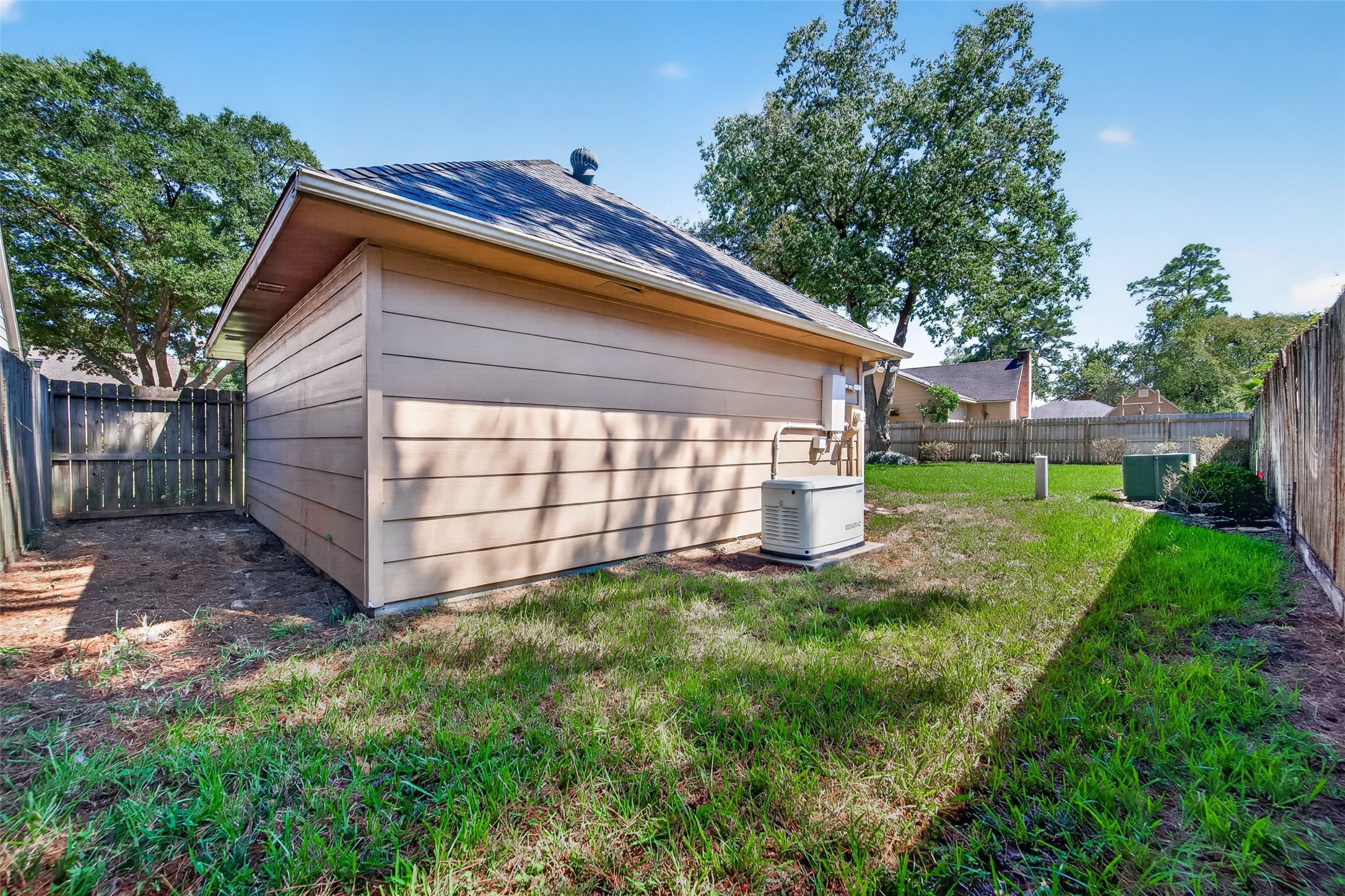 20011 Pinehurst Bend Drive Property Photo 48