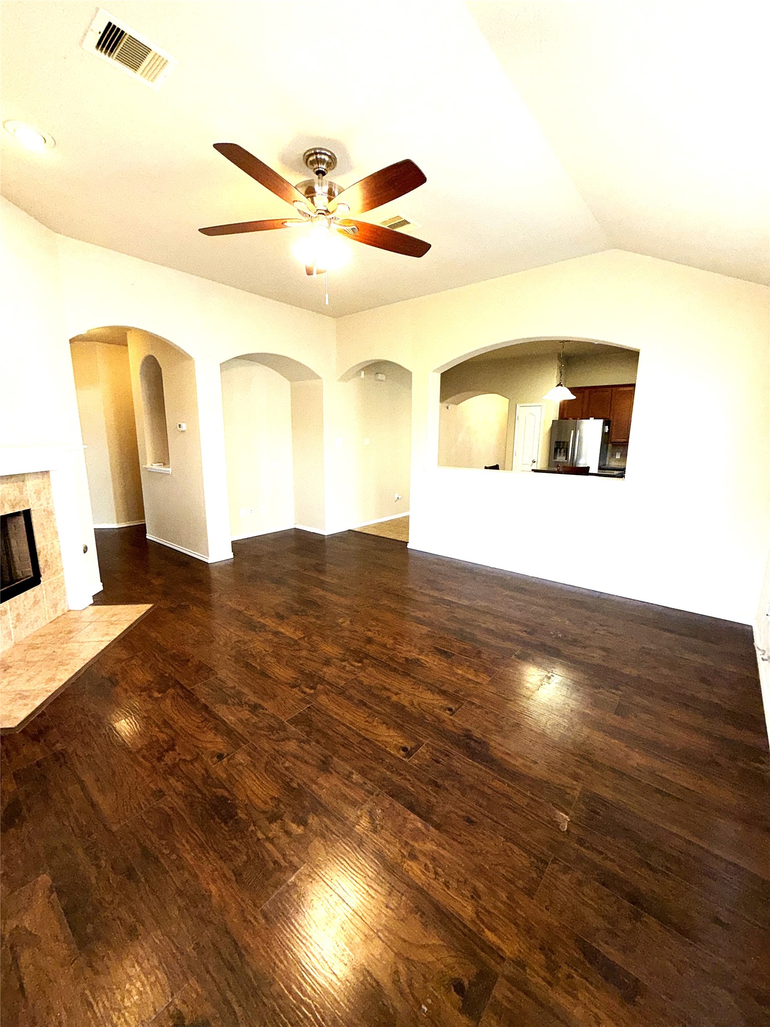 21506 Rose Mill Drive Property Photo 7
