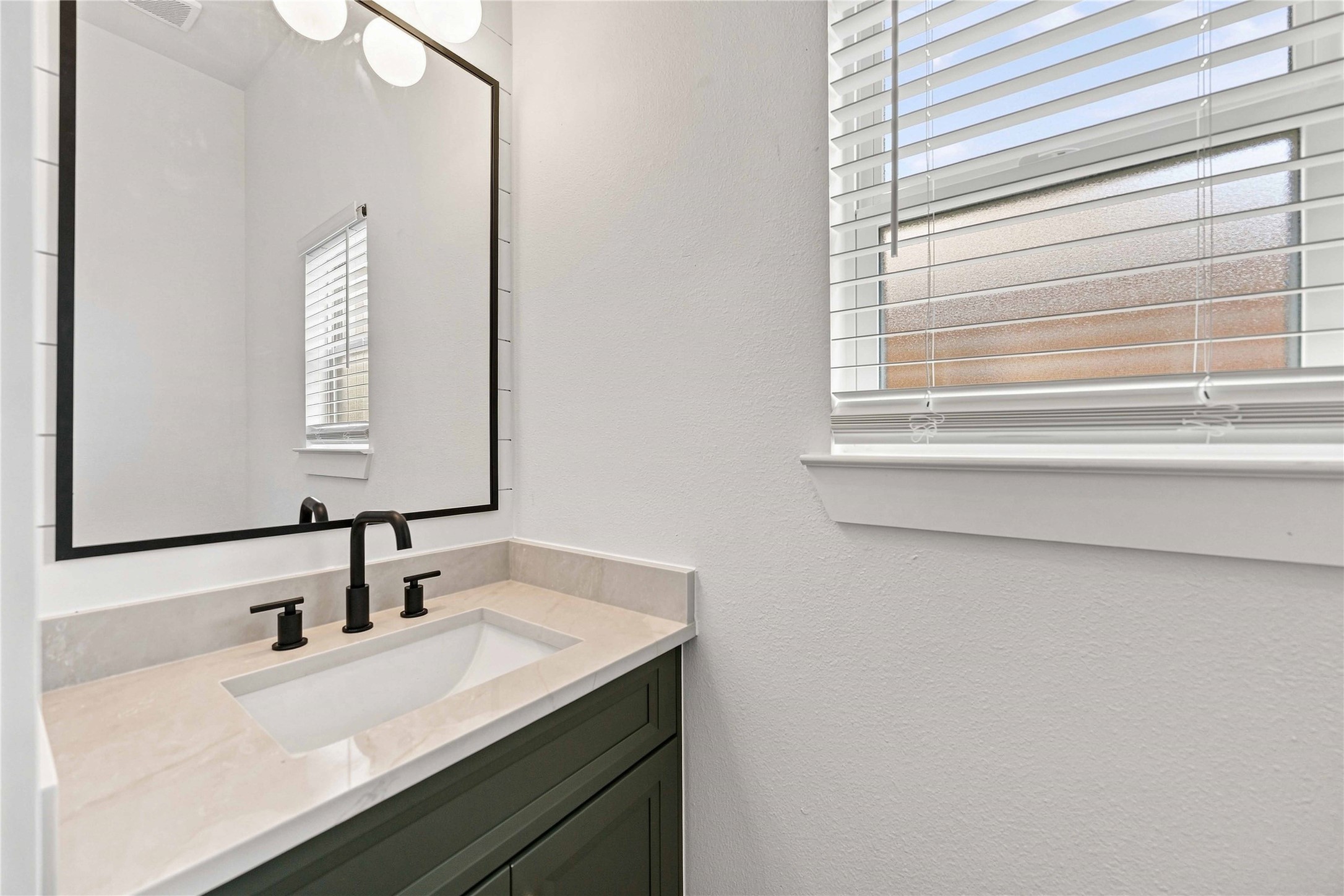 5416 Sonora Street A-b Property Photo 12