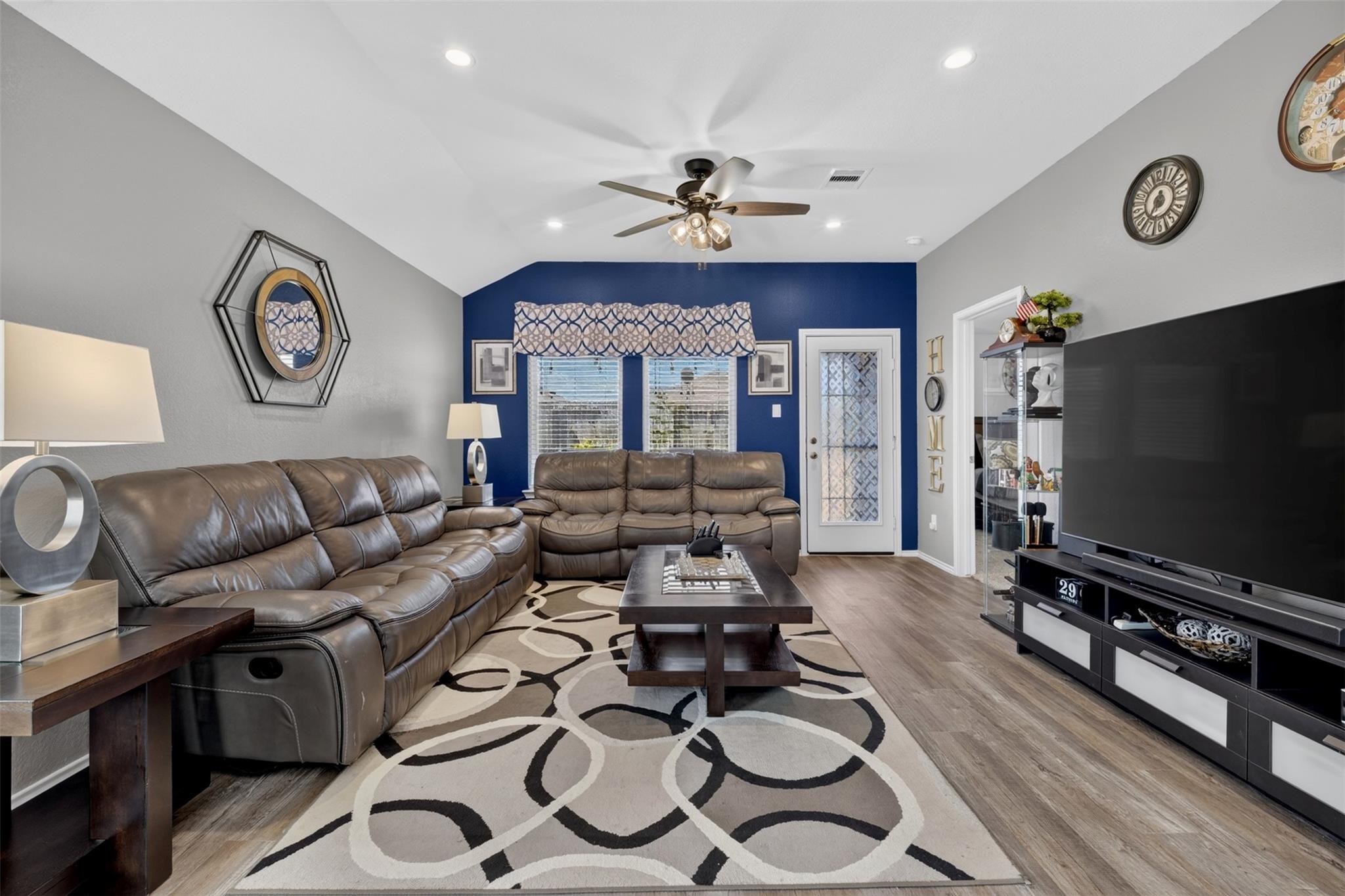 5619 Avalon Woods Drive, Spring Branch Tx 77373 Property Photo 1
