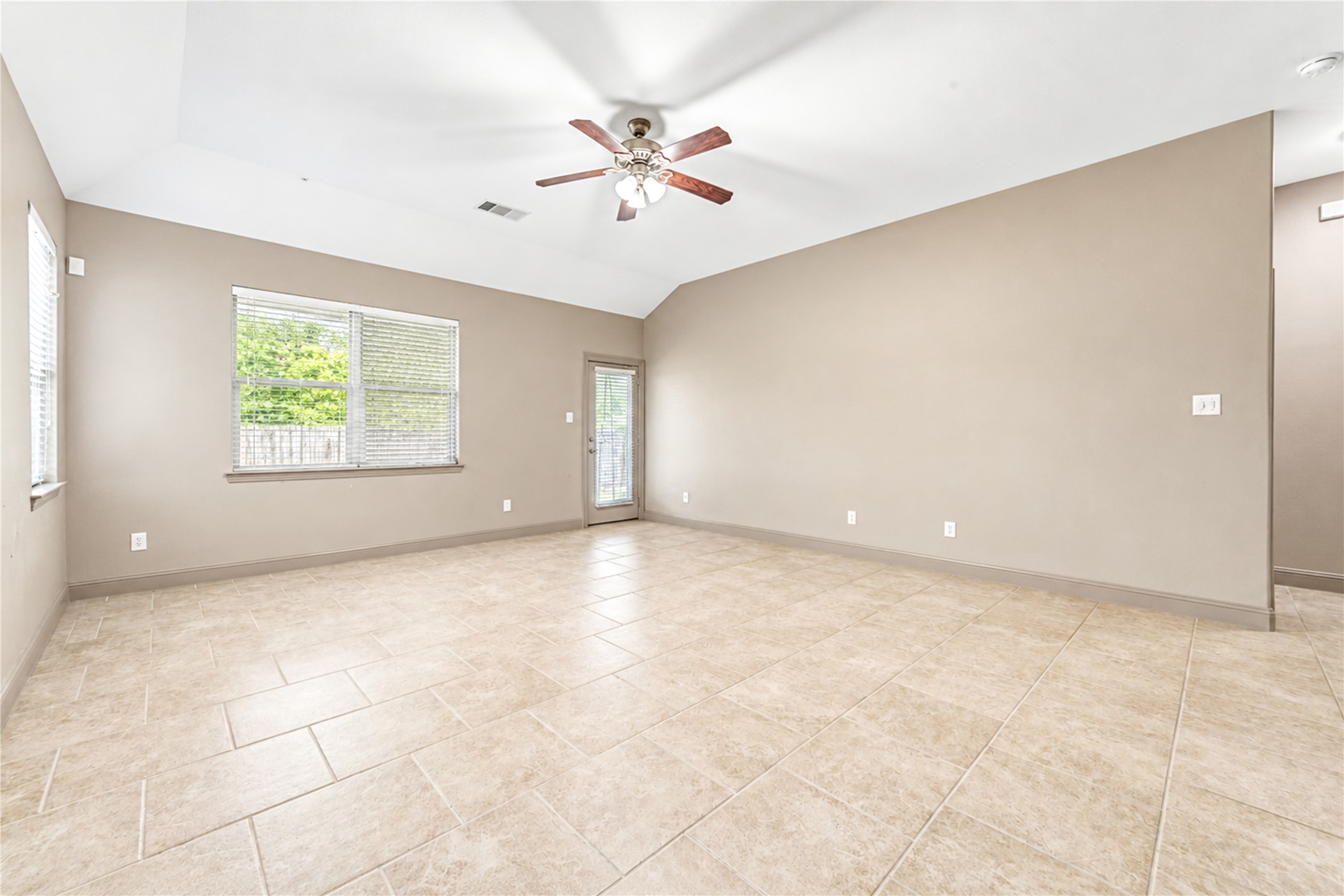 6210 Bristol Path Lane Property Photo 39