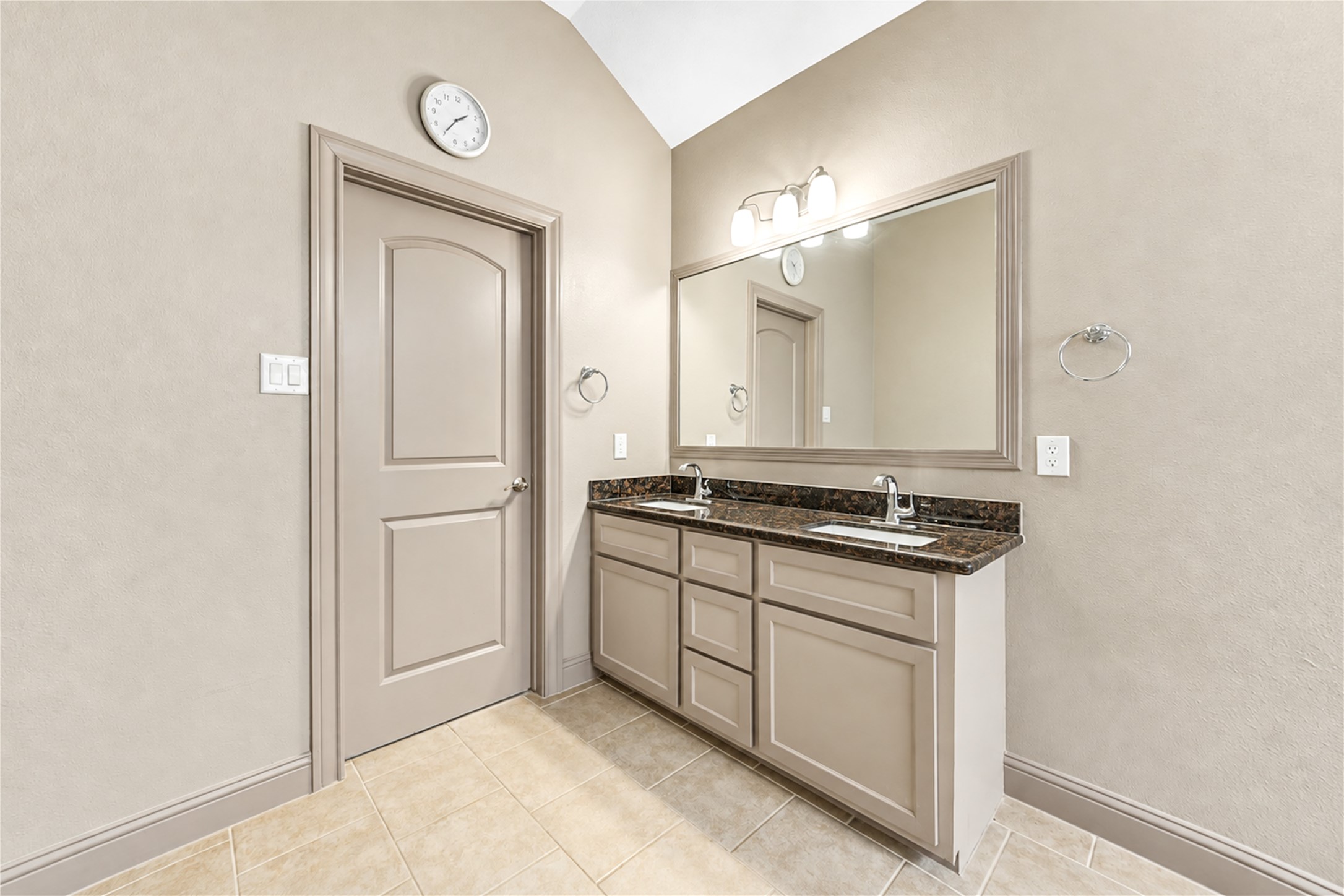 6210 Bristol Path Lane Property Photo 43